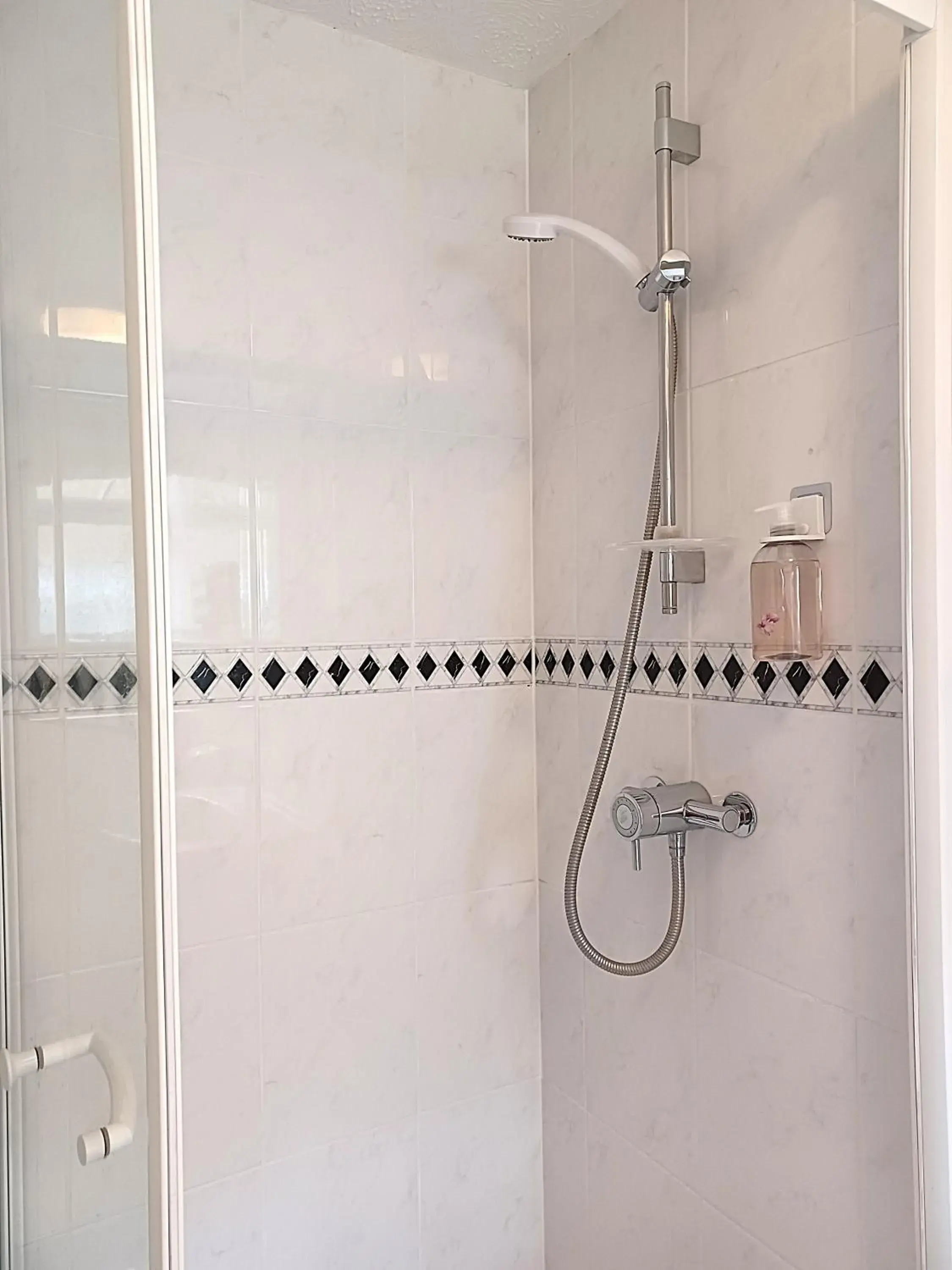 Twin Room - single occupancy in Hunters Lodge Guest House Twin Room - single occupancy in Hunters Lodge Guest House