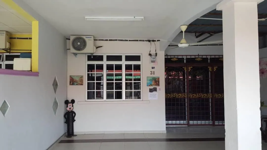 Homestay De MITC Melaka 8 to 10 pax
