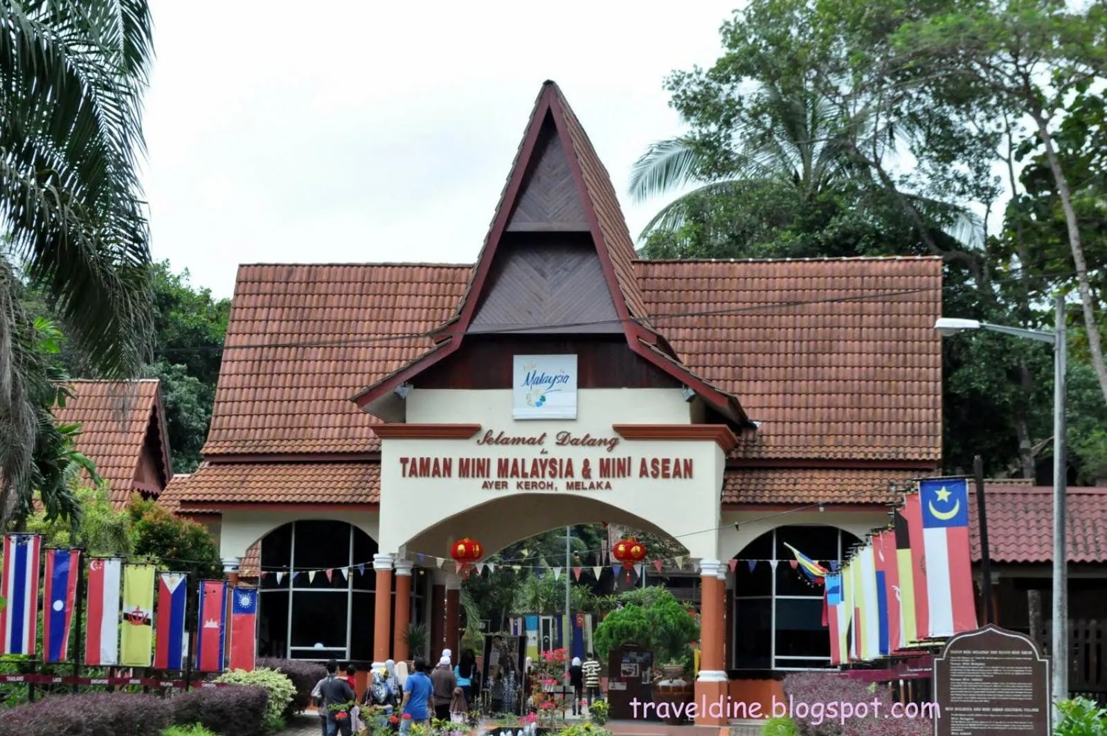 Homestay De MITC Melaka 8 to 10 pax
