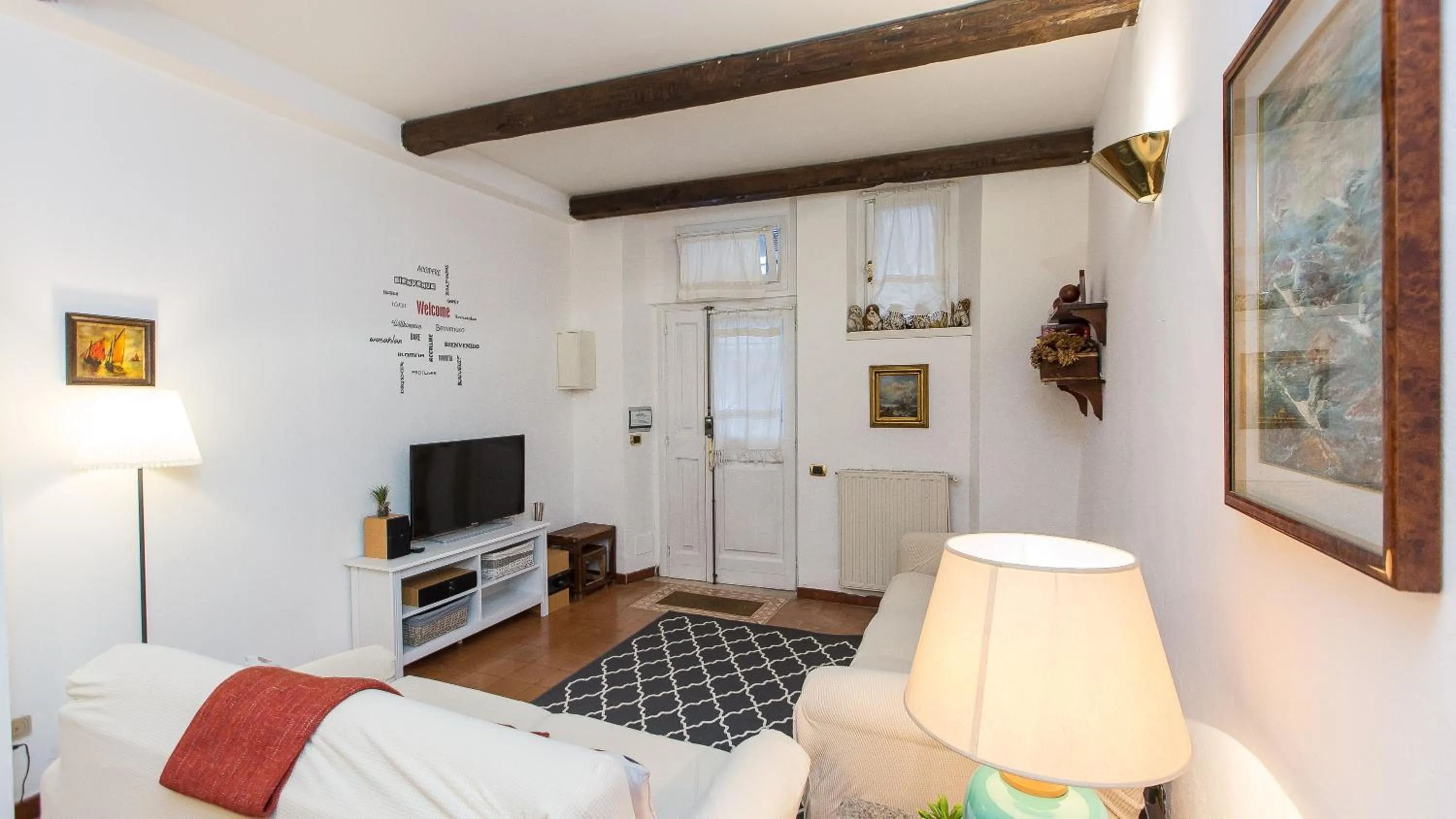 Living room in Rental in Rome Panieri Terrace