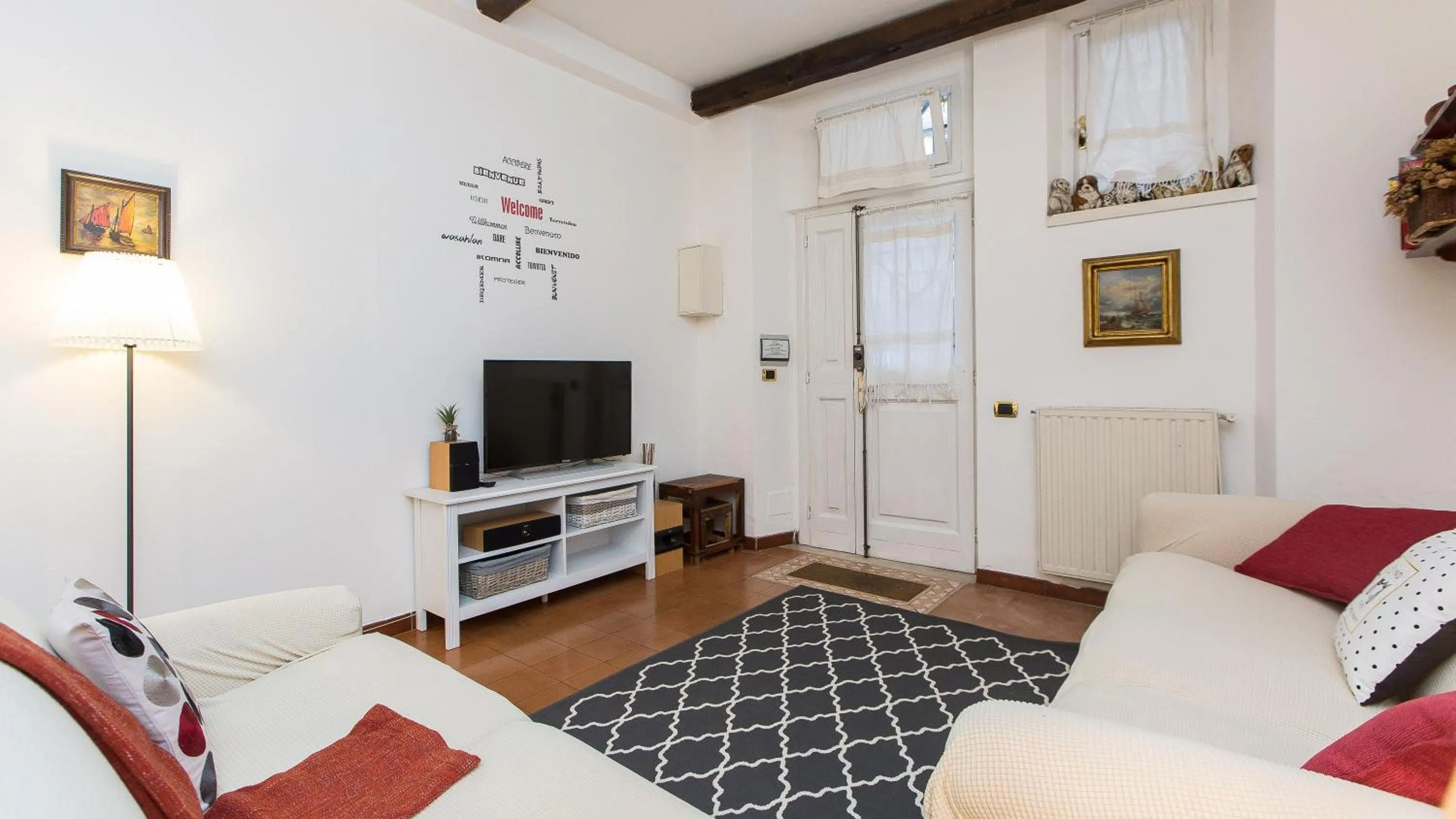 Living room in Rental in Rome Panieri Terrace