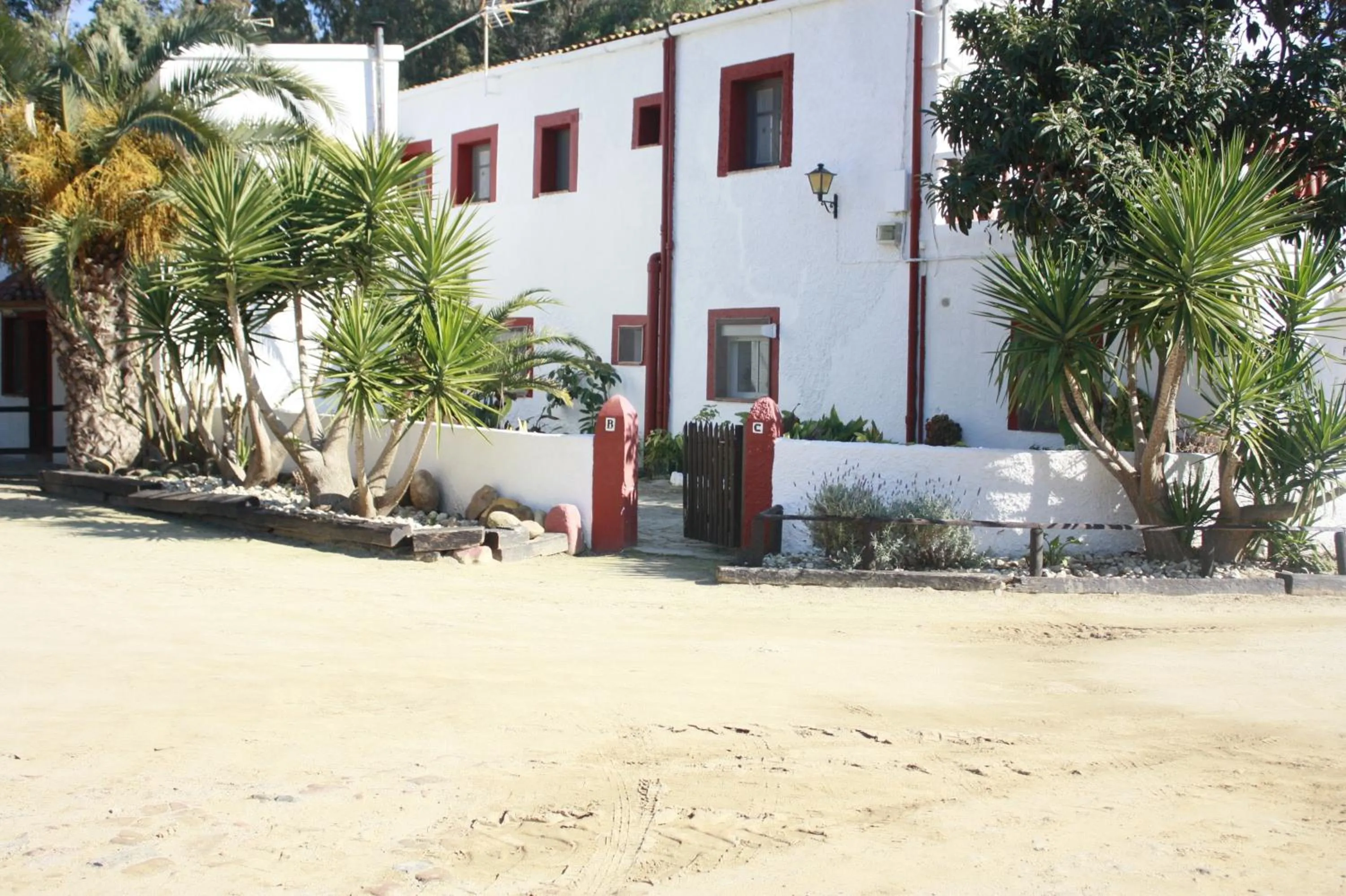 Facade/entrance in Molino El Mastral
