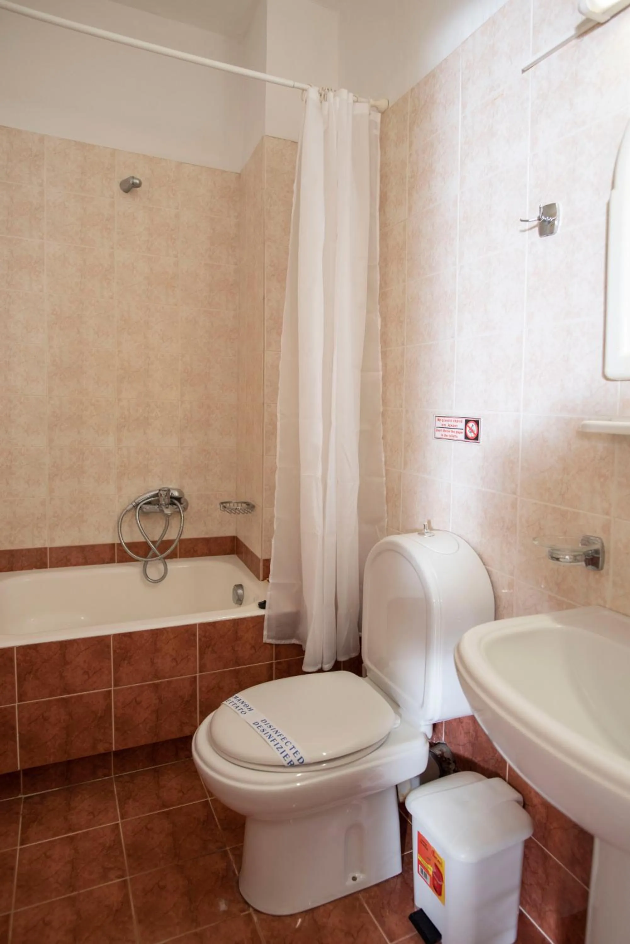 Matthias Hotel Apartments