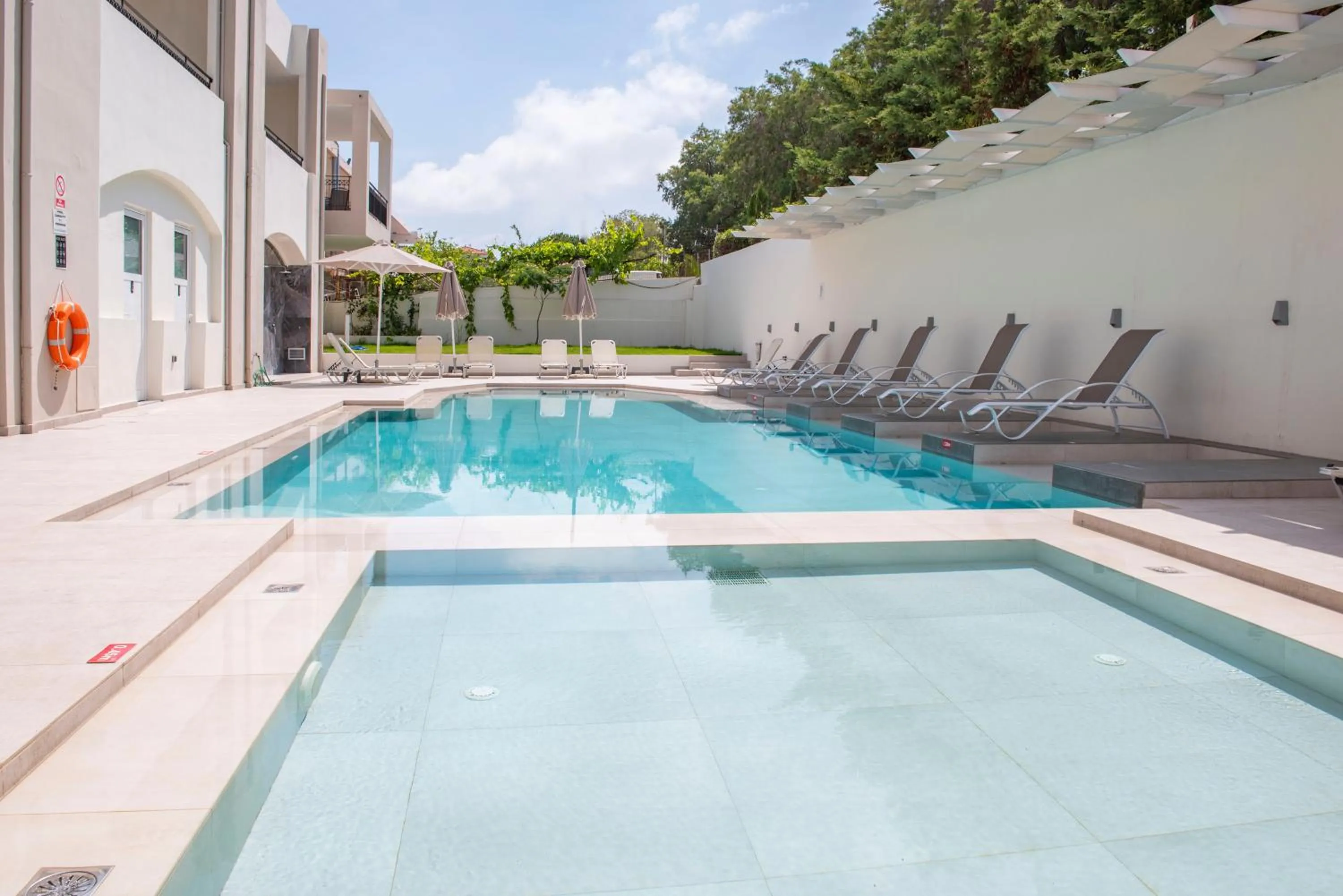 Matthias Hotel Apartments