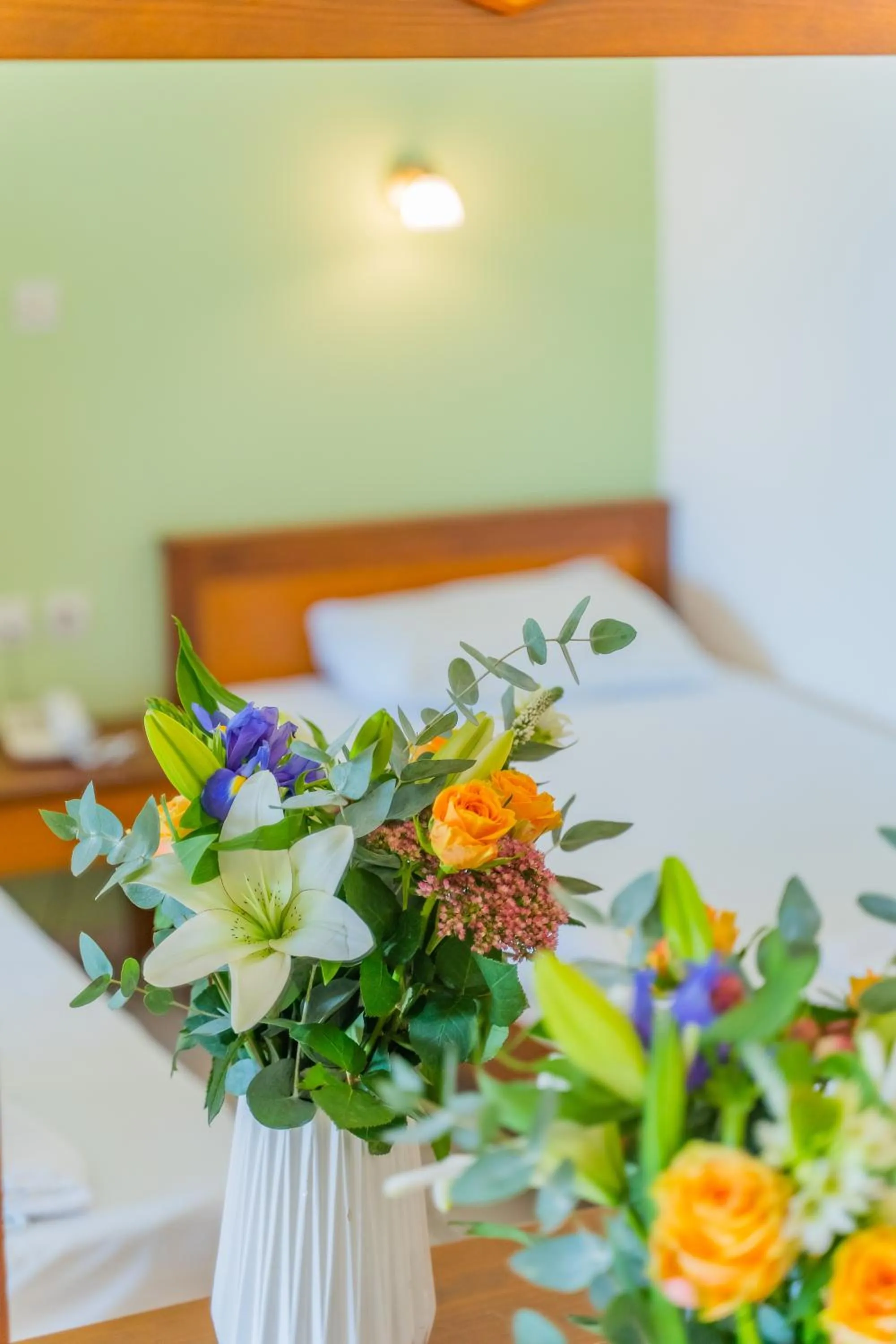 Bed in Matthias Hotel Apartments