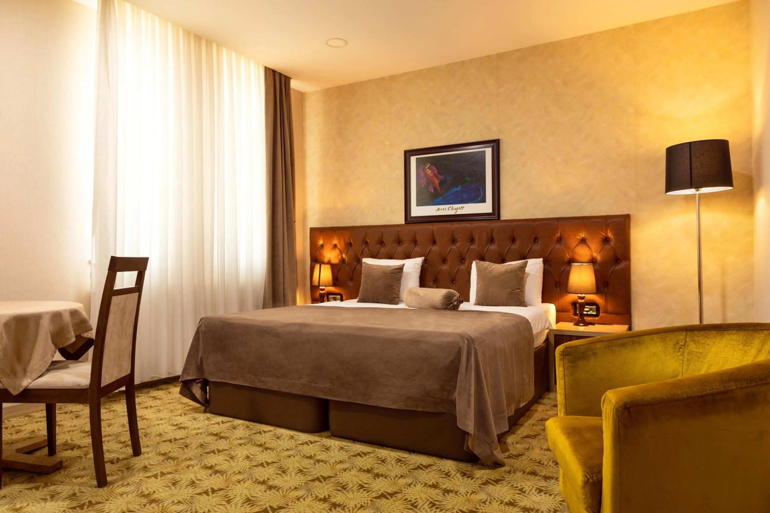 Bed in West Shine Hotel