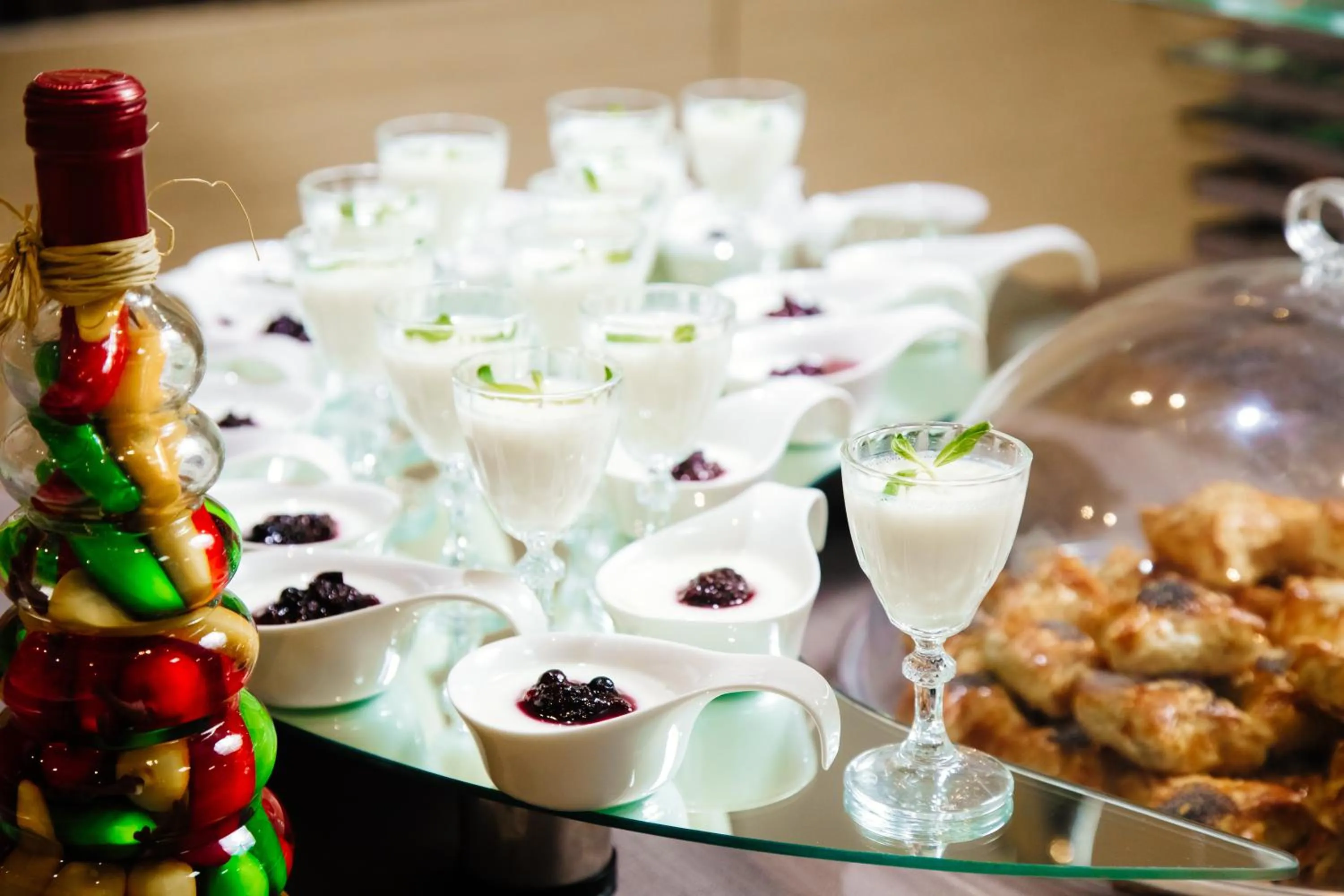 Food in West Shine Hotel