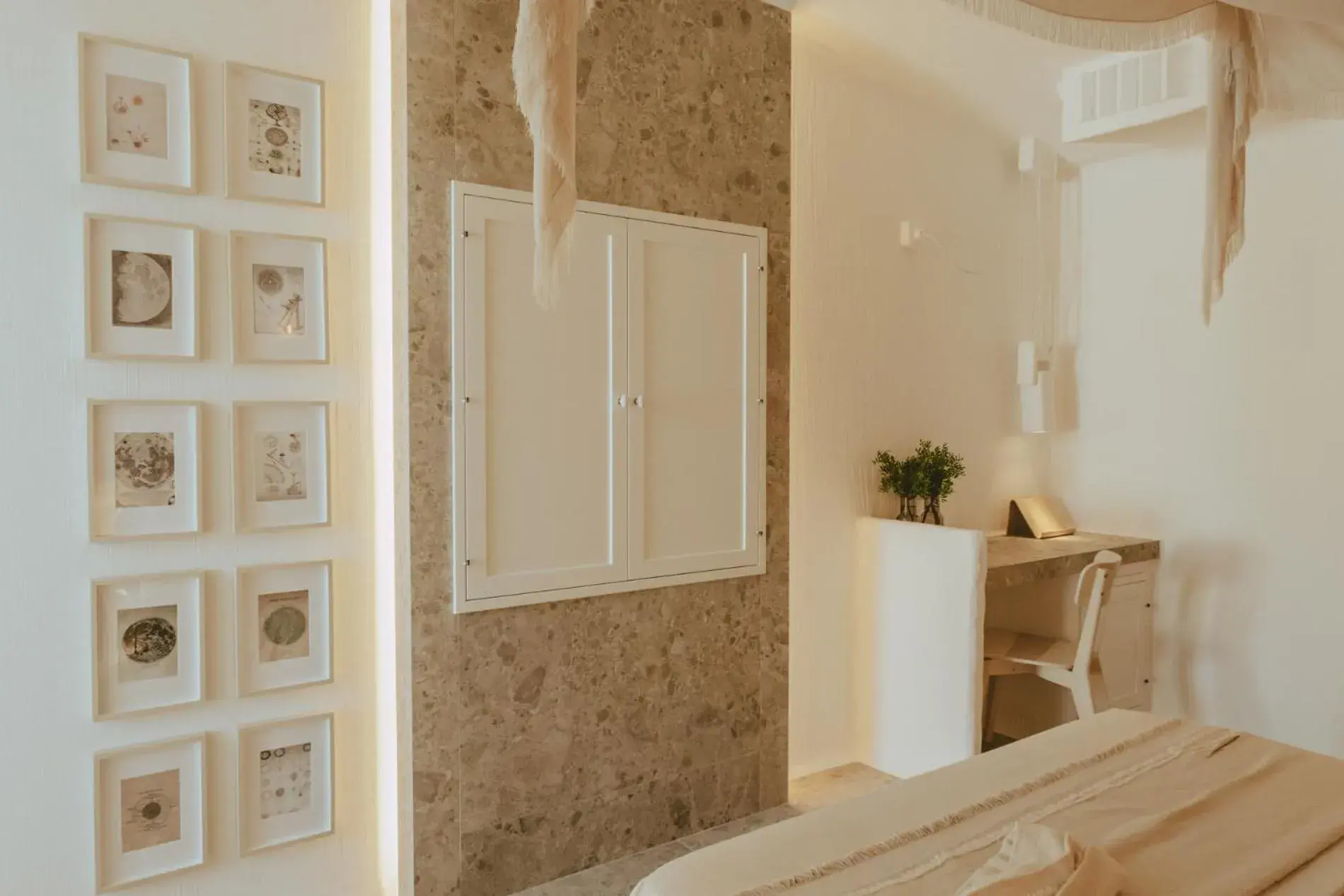 Photo of the whole room, Bed in Masseria Borgo Ritella Photo of the whole room, Bed in Masseria Borgo Ritella