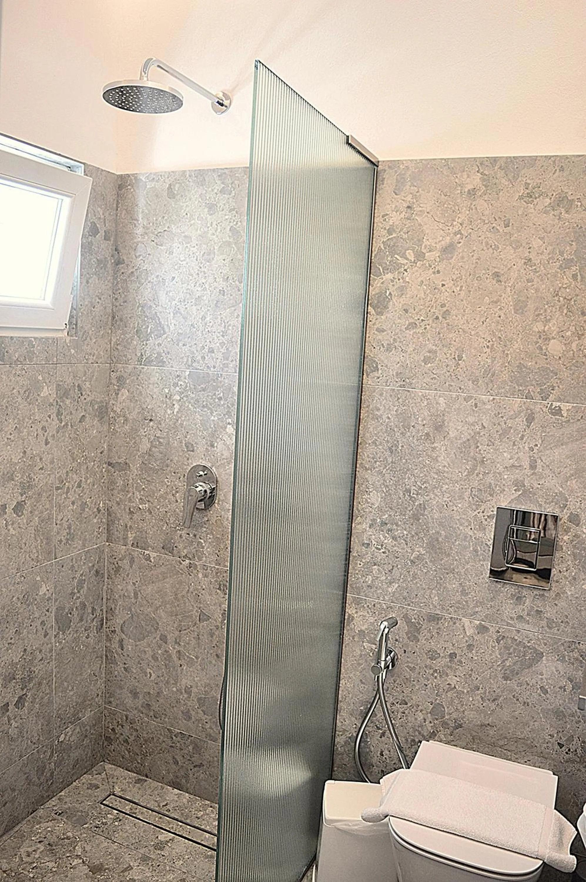 Shower in Sea Side Studios & Houses