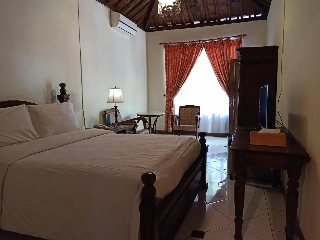 Bed in Jogloplawang Villa&Resort