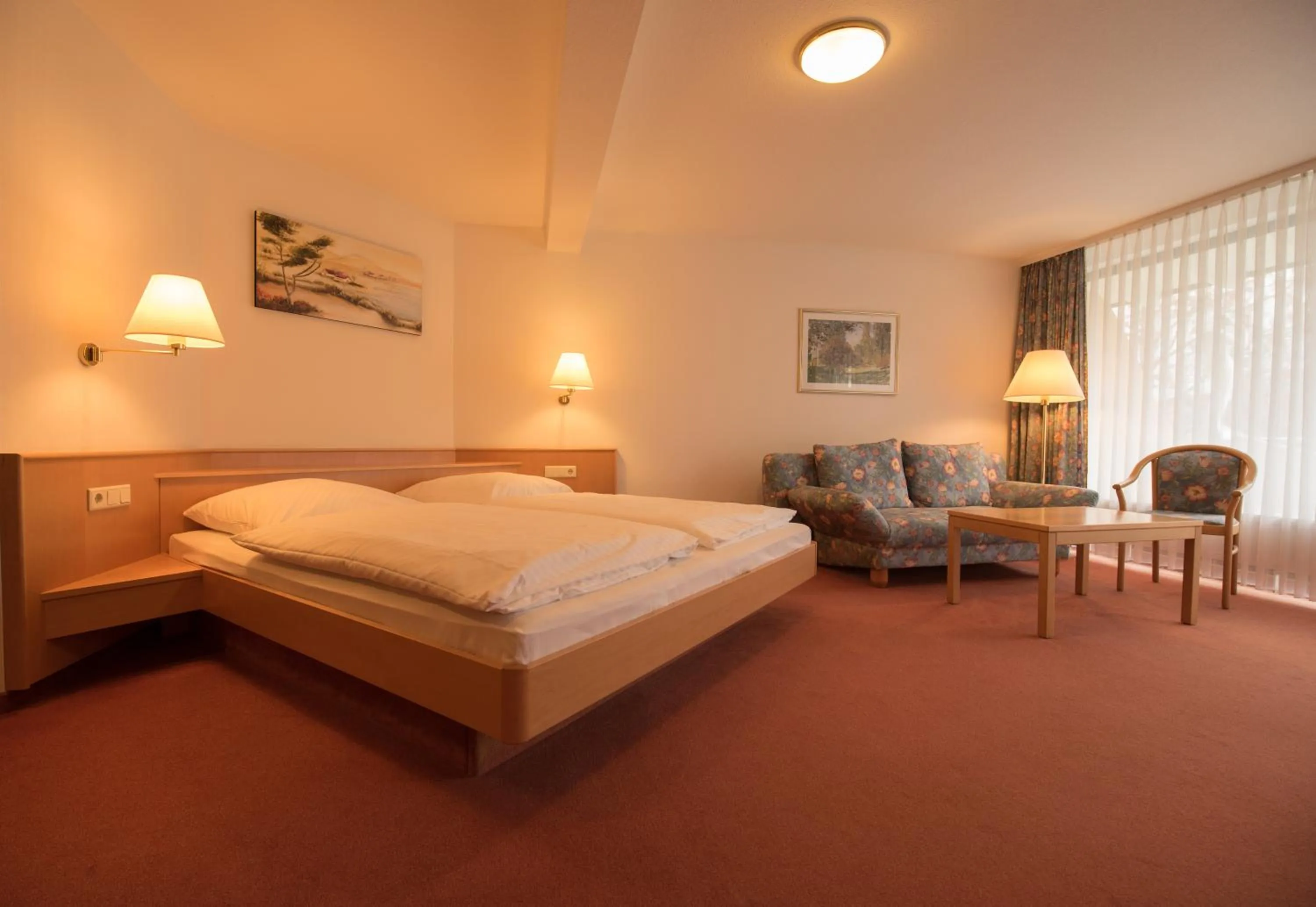 Bed in Winzergarten Hotel-Restaurant