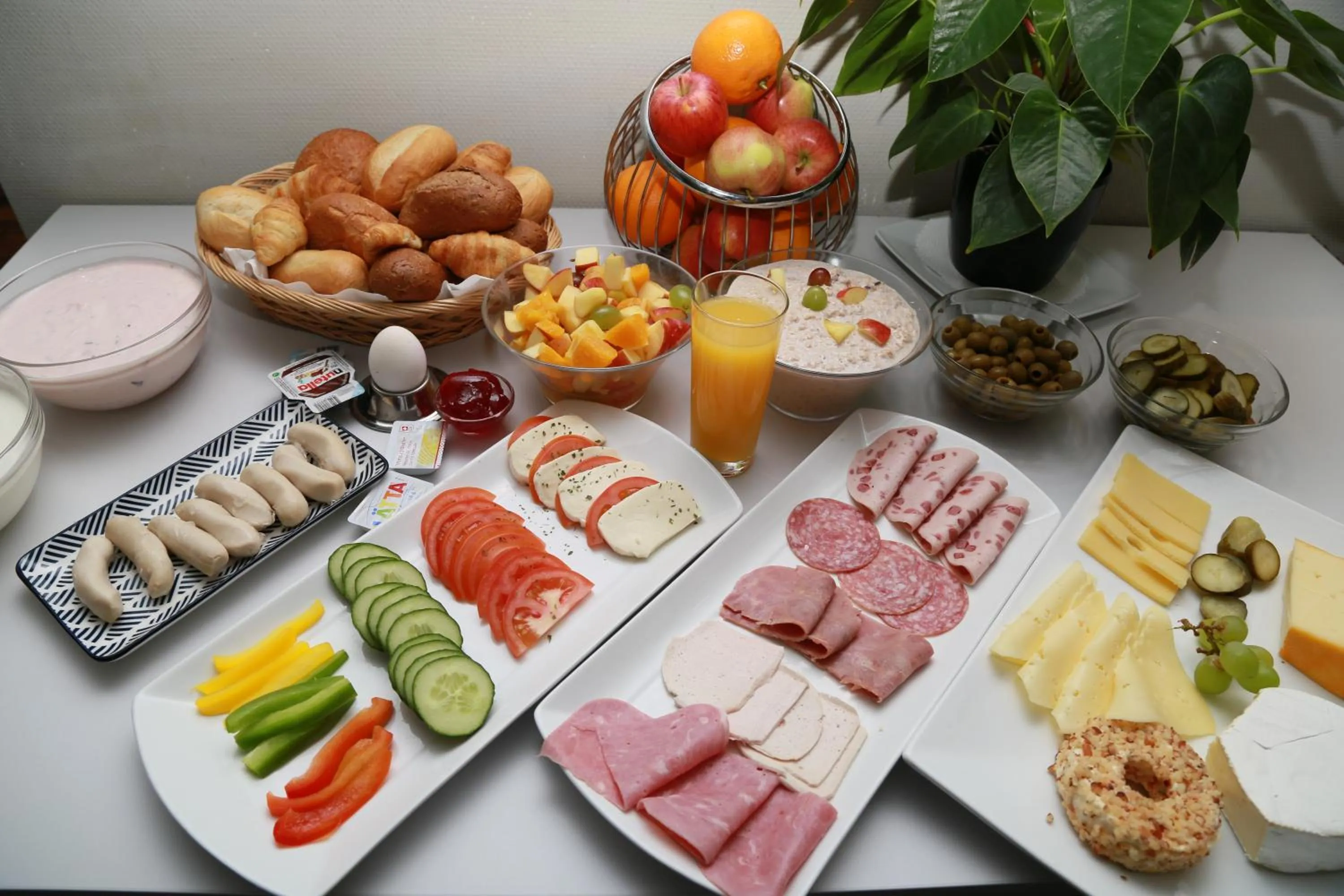 Food in Trip Inn Zurich Hotel