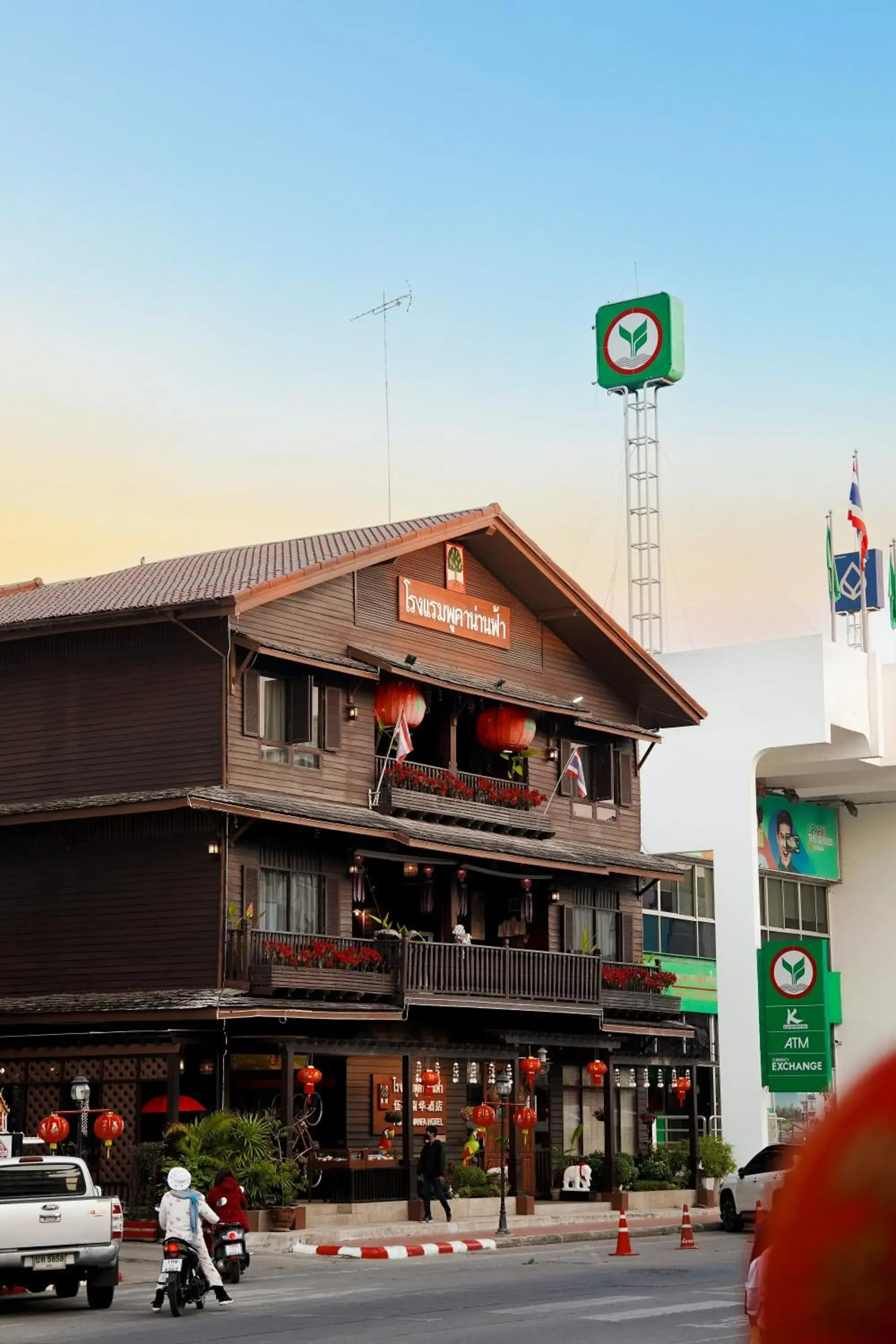 Property building in Pukha Nanfa Hotel Property building in Pukha Nanfa Hotel