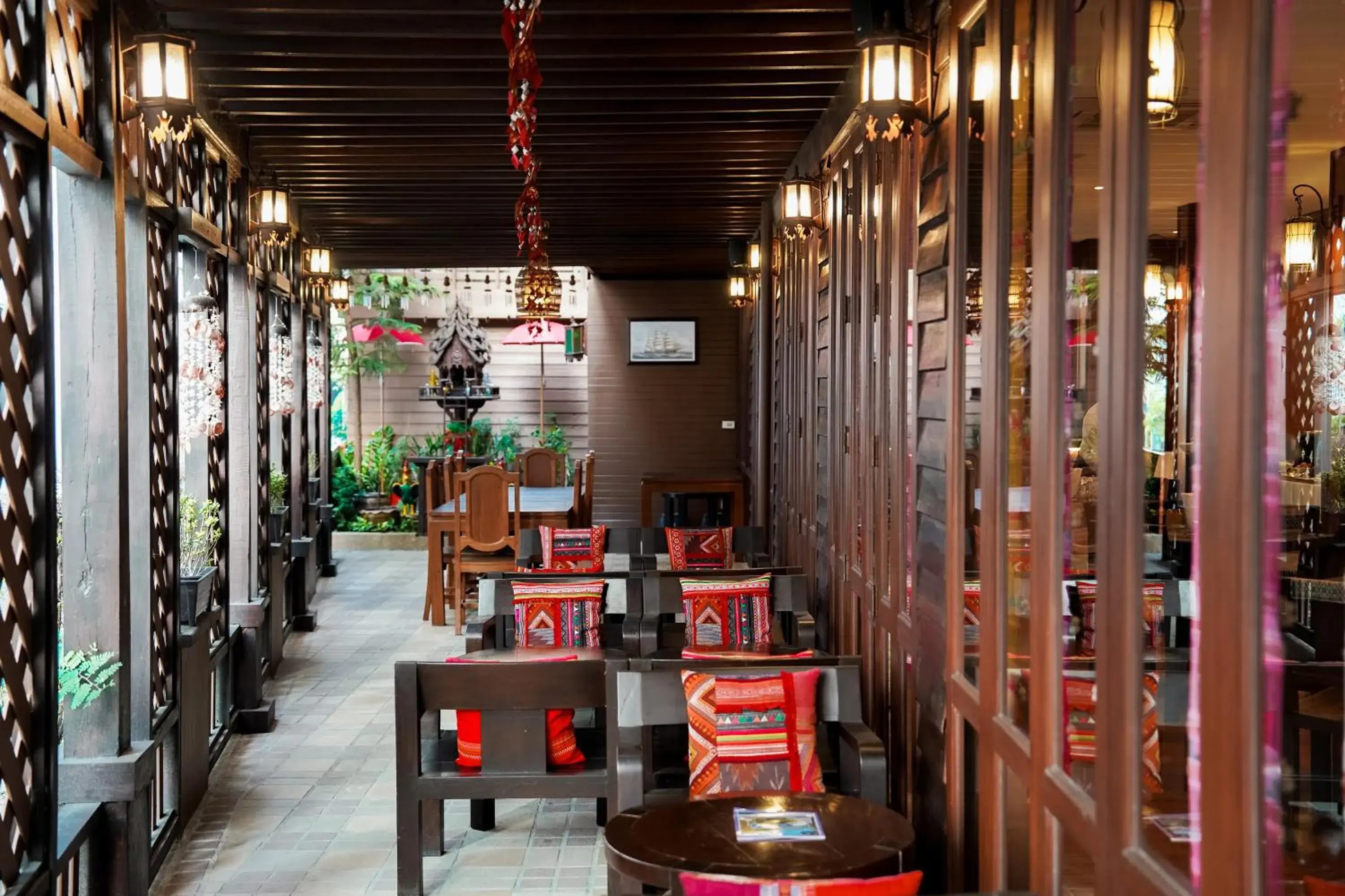 Restaurant/places to eat in Pukha Nanfa Hotel Restaurant/places to eat in Pukha Nanfa Hotel