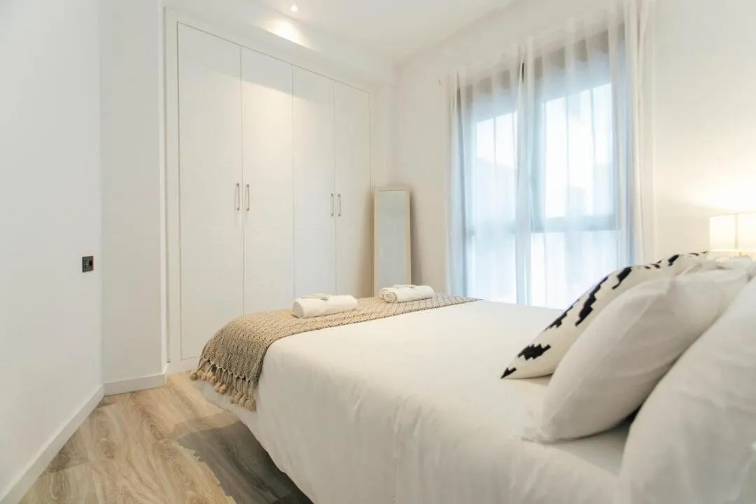Other, Bed in Bright and modern 2D apartment - Seville center