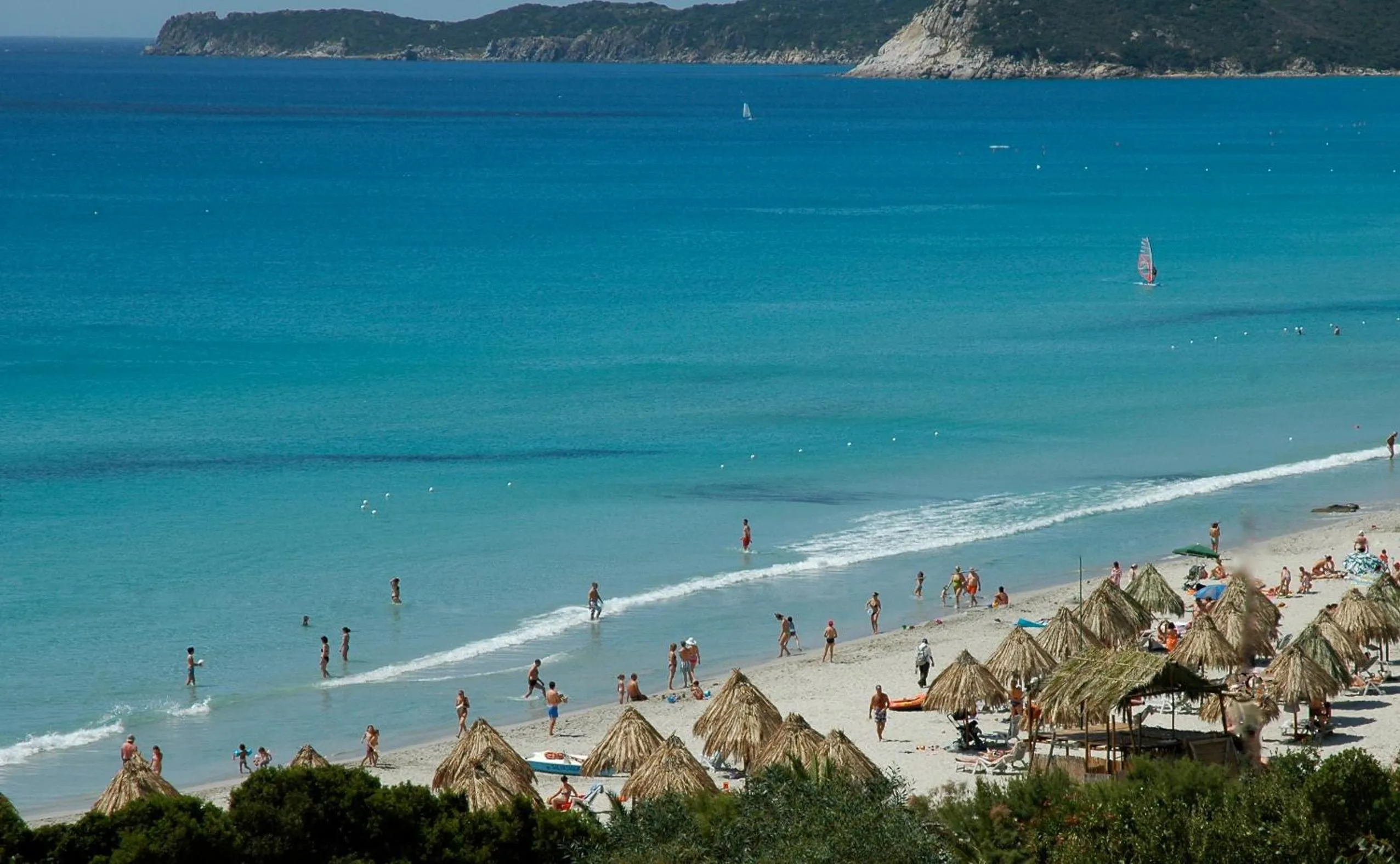 Beach in Residence Fenicia