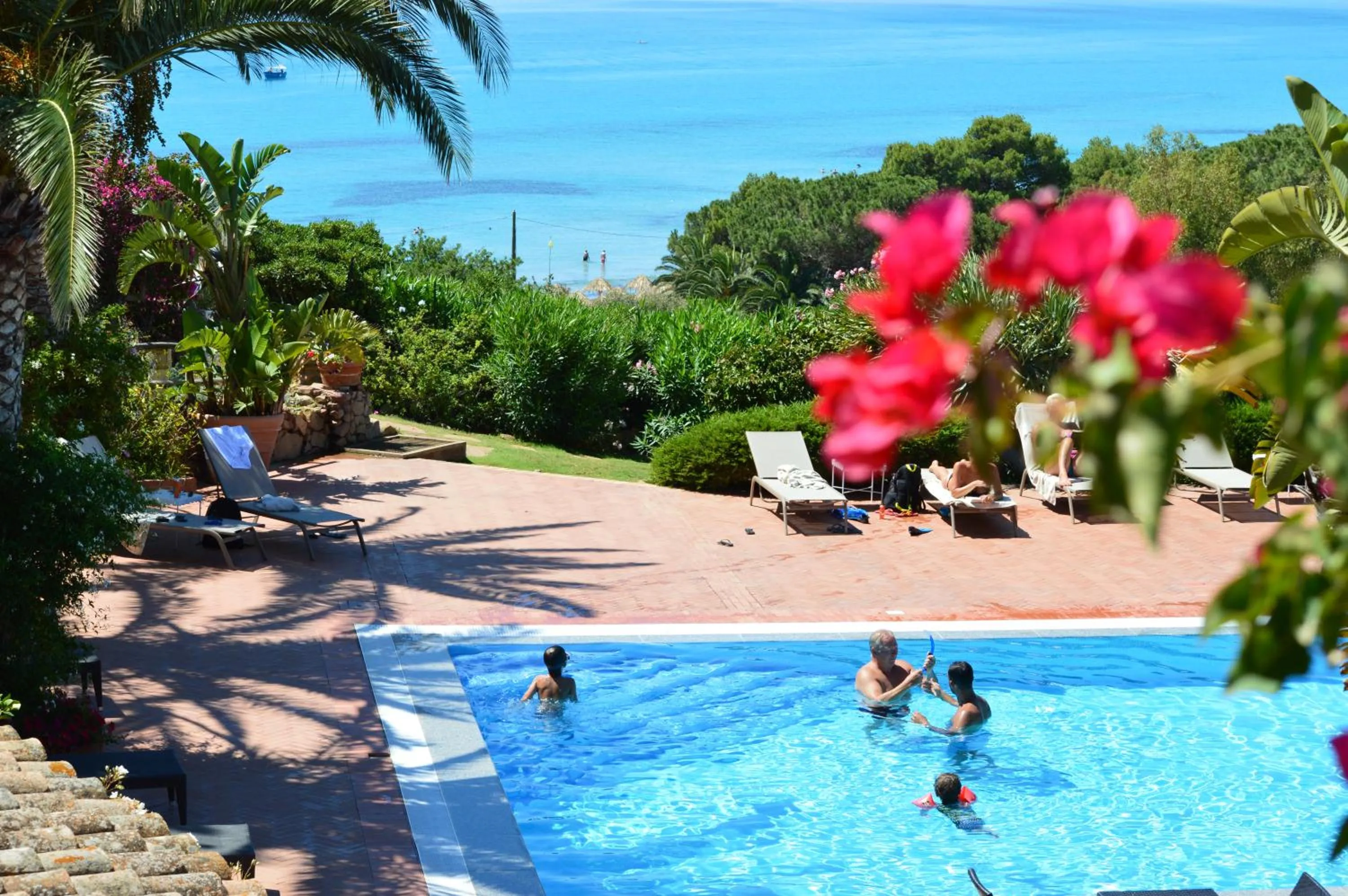 Swimming pool in Residence Fenicia