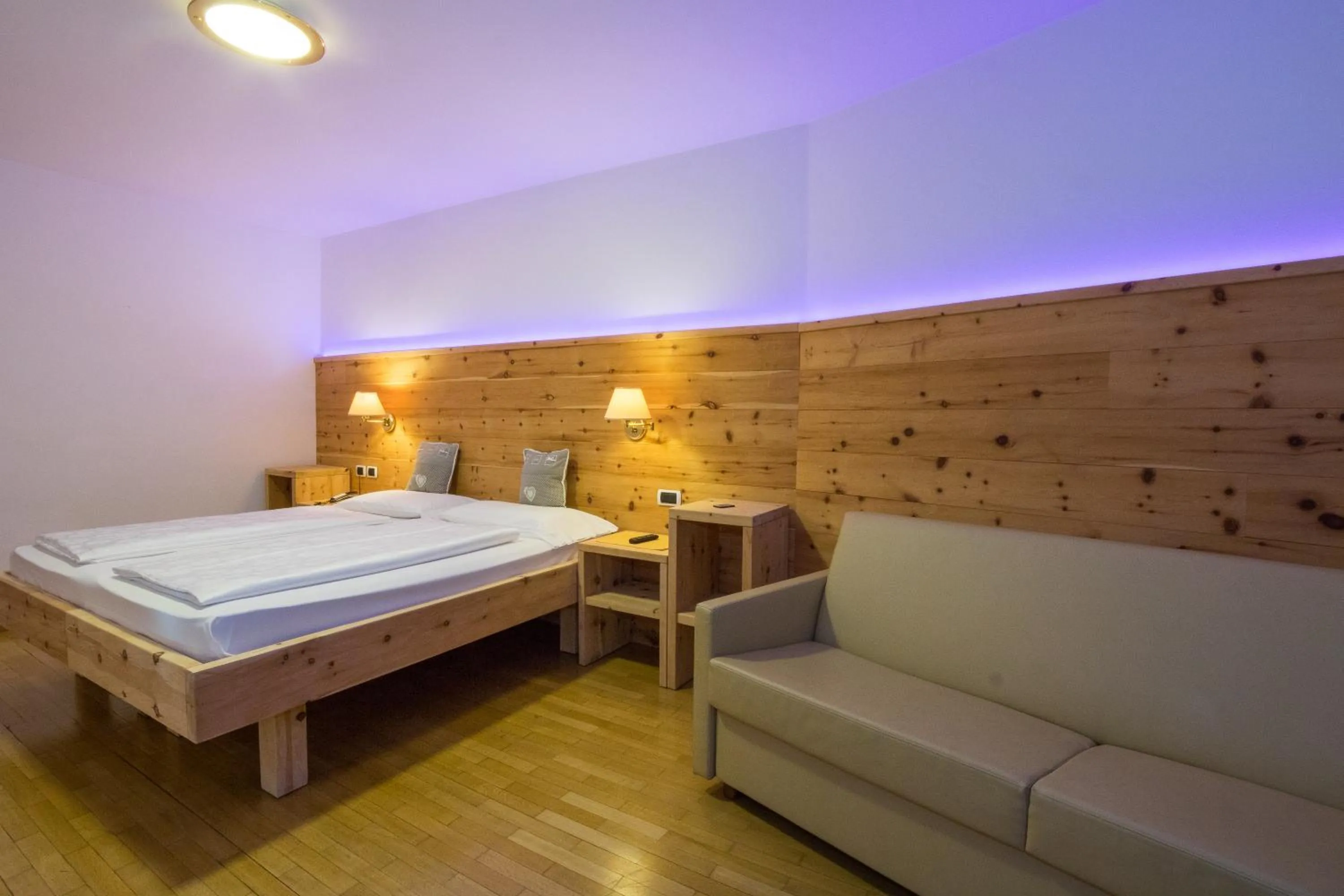 Bed in Hotel Garni Snaltnerhof