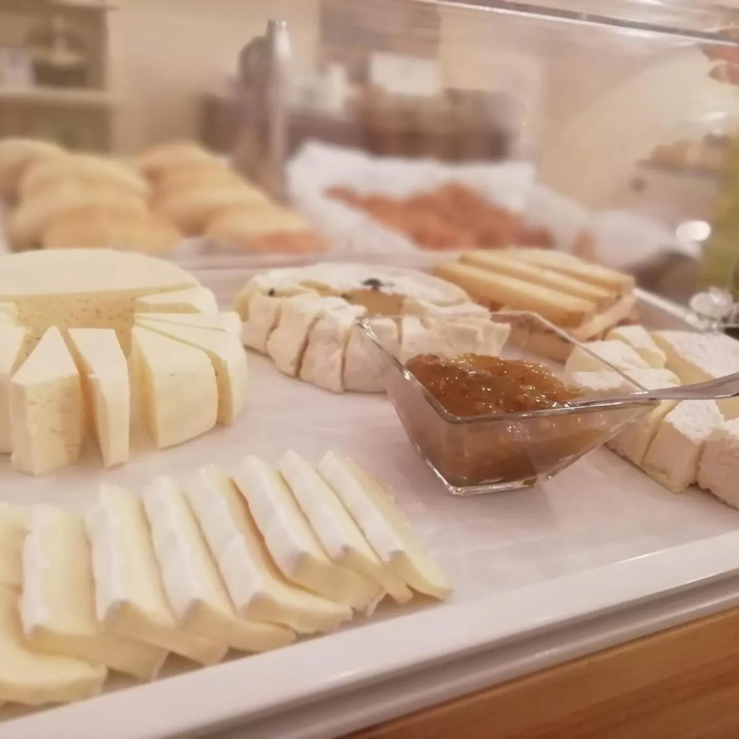 Buffet breakfast in Albergo Castiglione Langhe