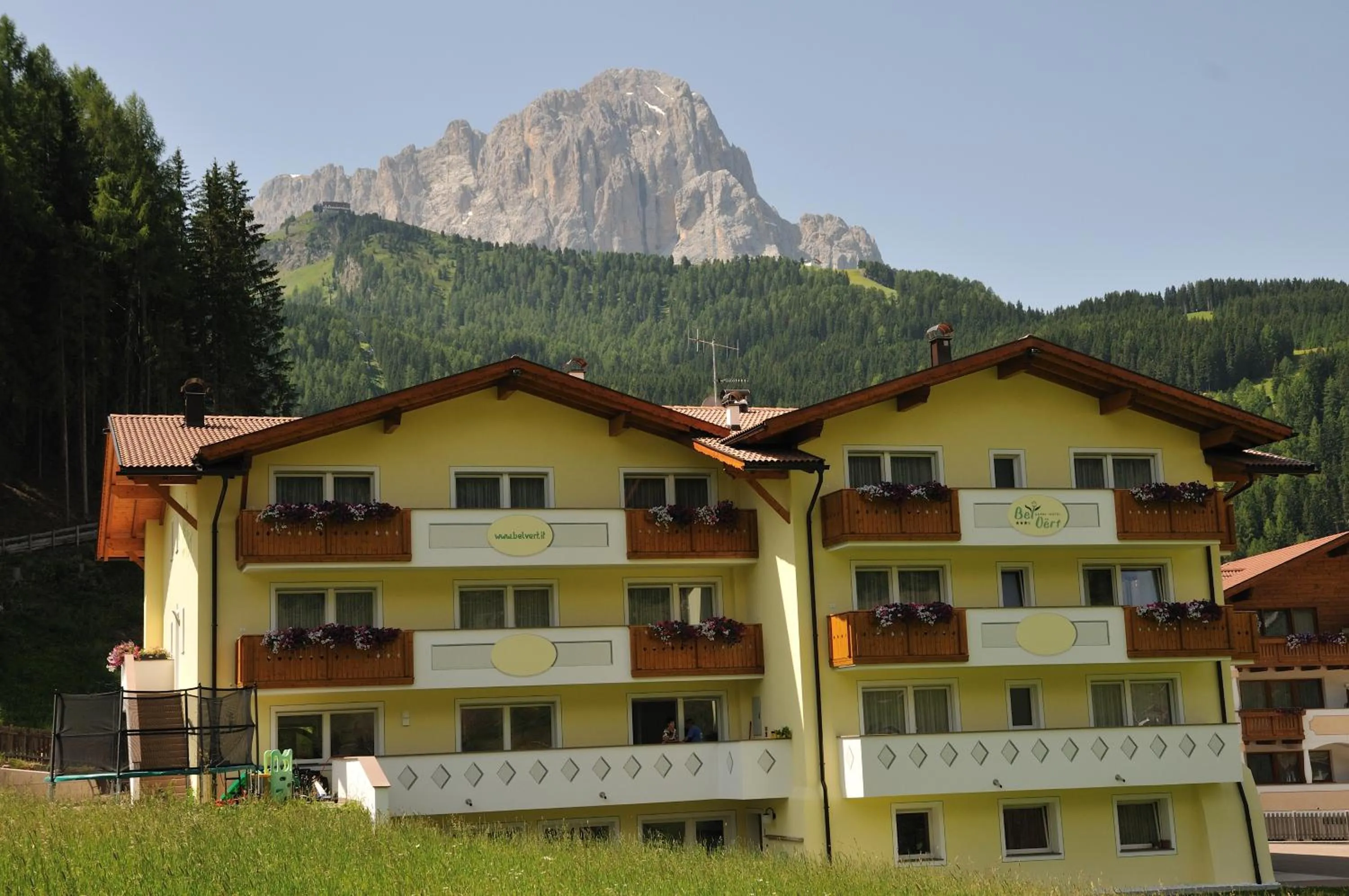 Facade/entrance in Garni Hotel Bel Vert