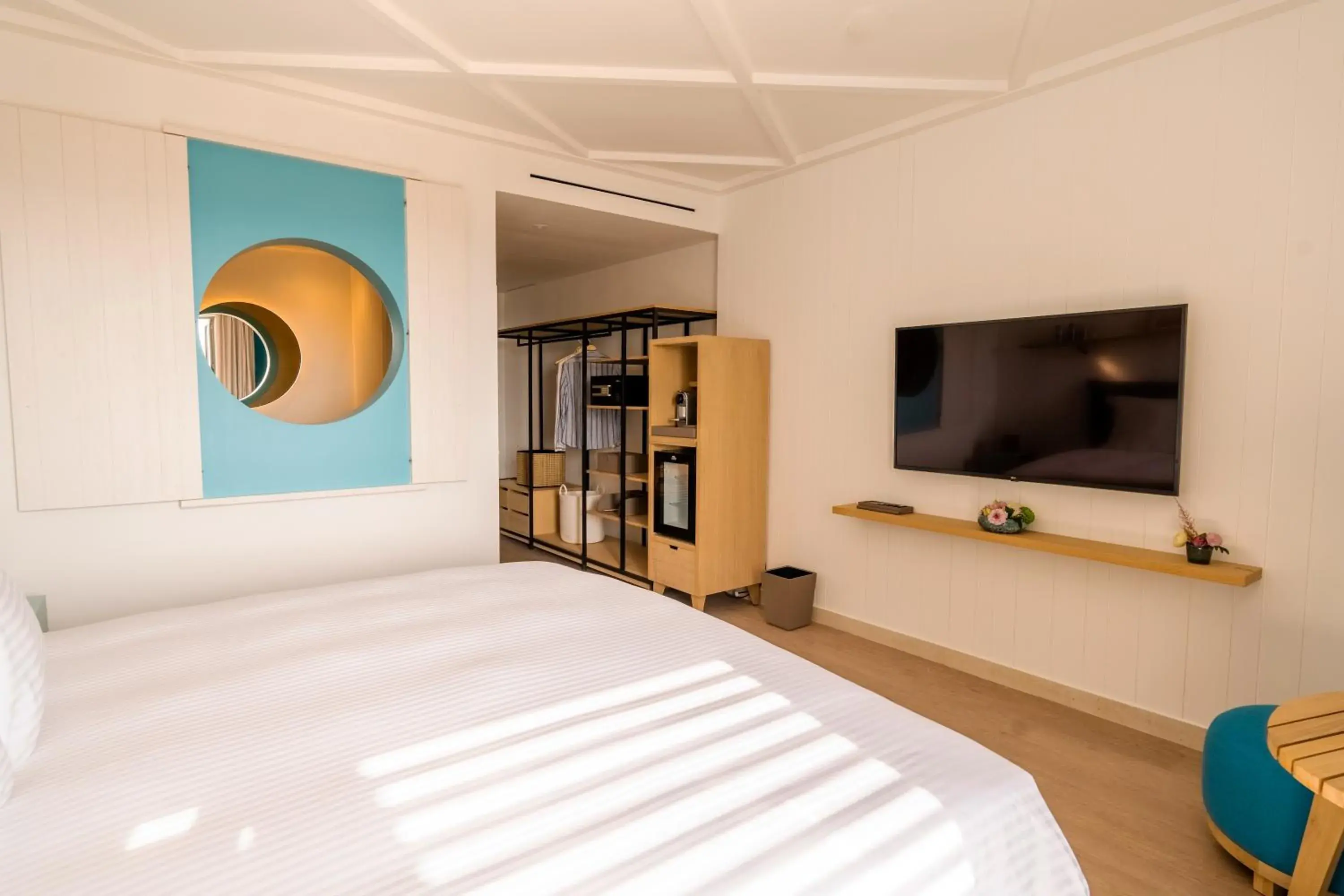 The View Deluxe King Pool View - single occupancy in The View Agadir The View Deluxe King Pool View - single occupancy in The View Agadir