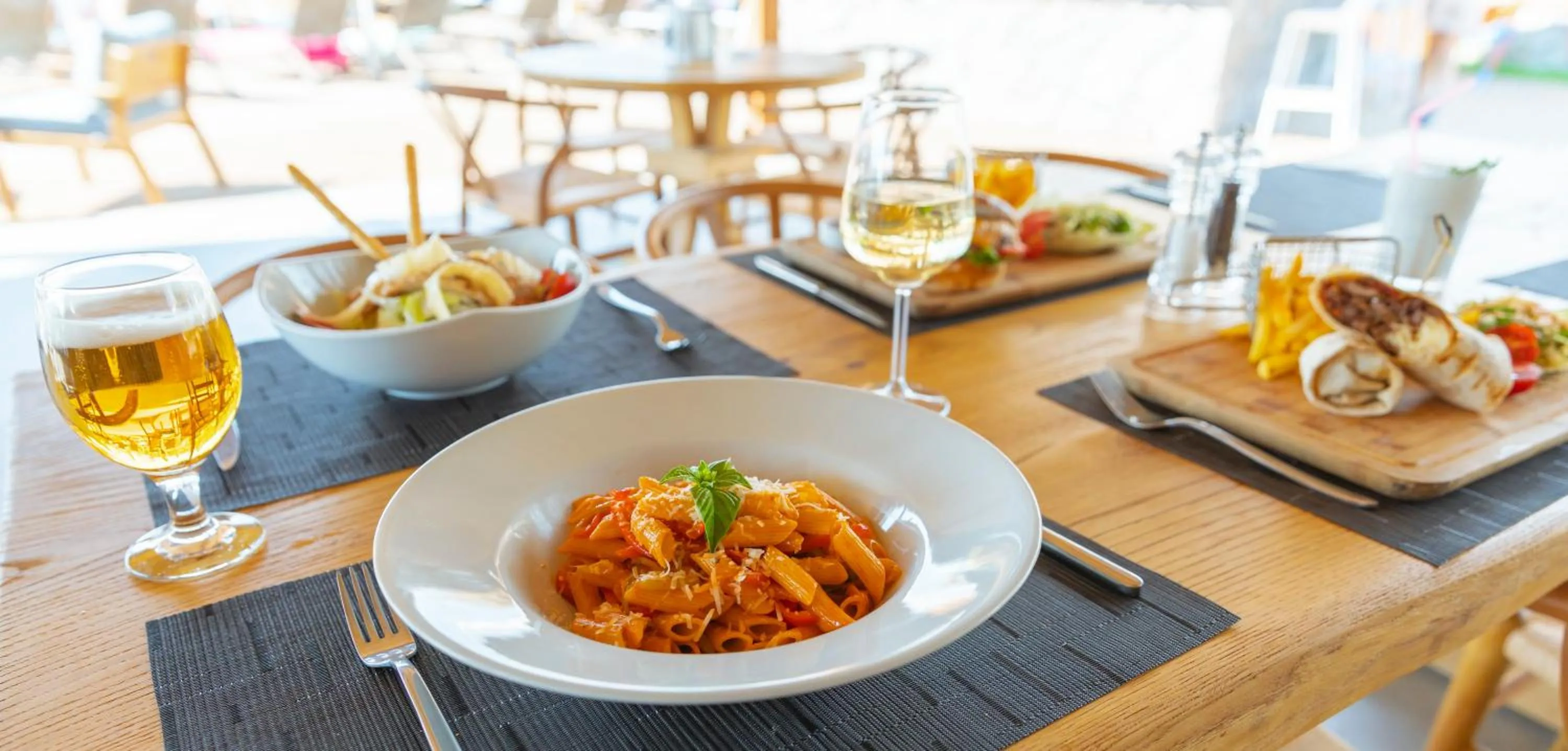 Food and drinks in Hotel Vita Bella Resort & Spa