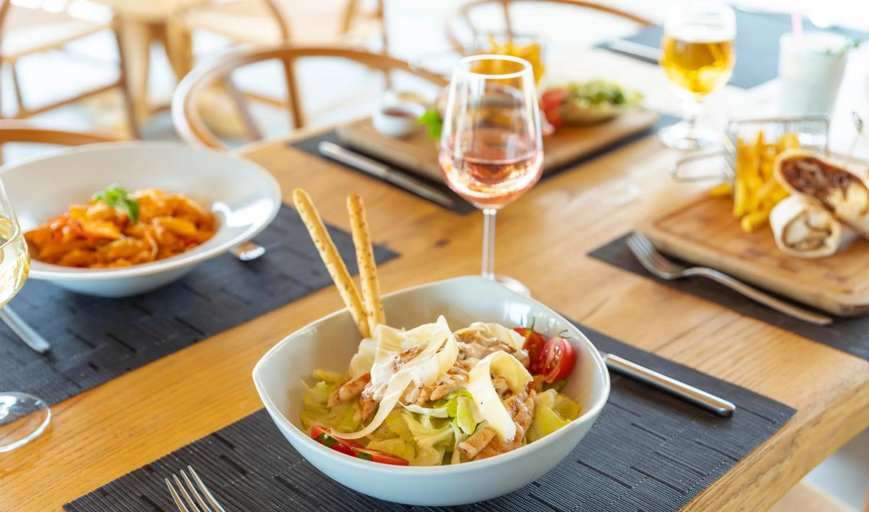 Food and drinks in Hotel Vita Bella Resort & Spa