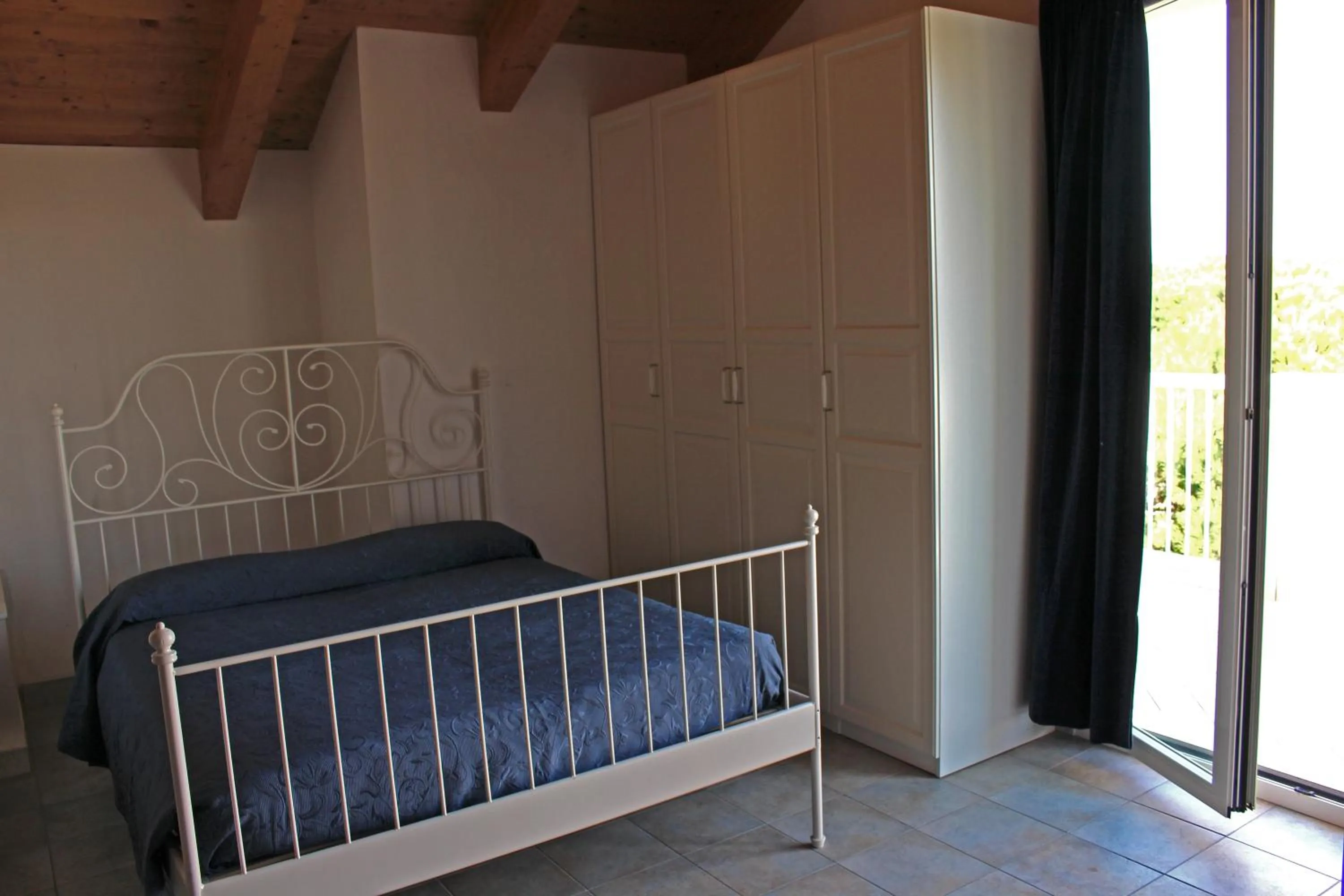 Bedroom, Bed in Hotel Corallo