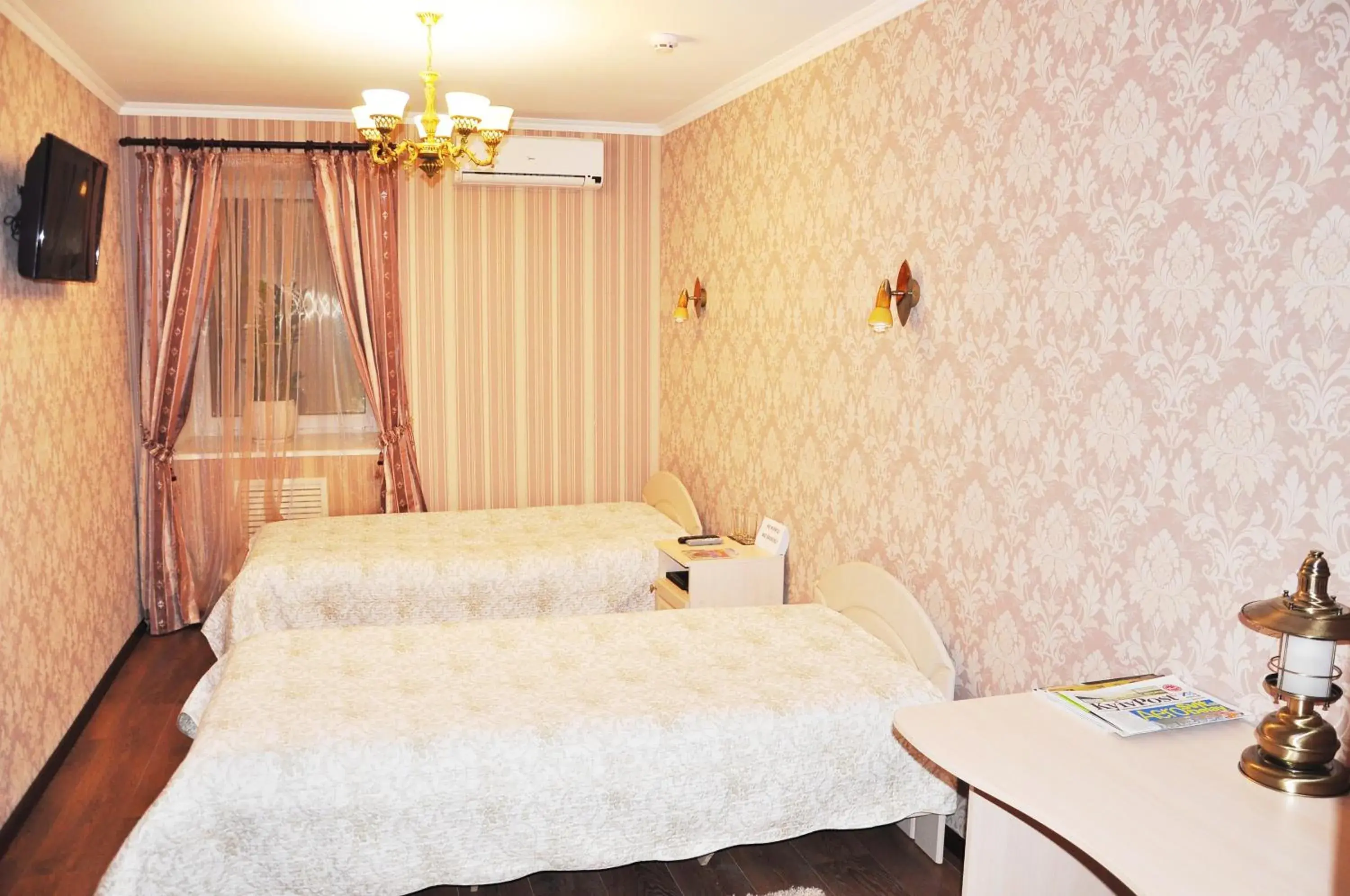 Superior Twin Room - Basement #10 in Evropeyskiy Superior Twin Room - Basement #10 in Evropeyskiy