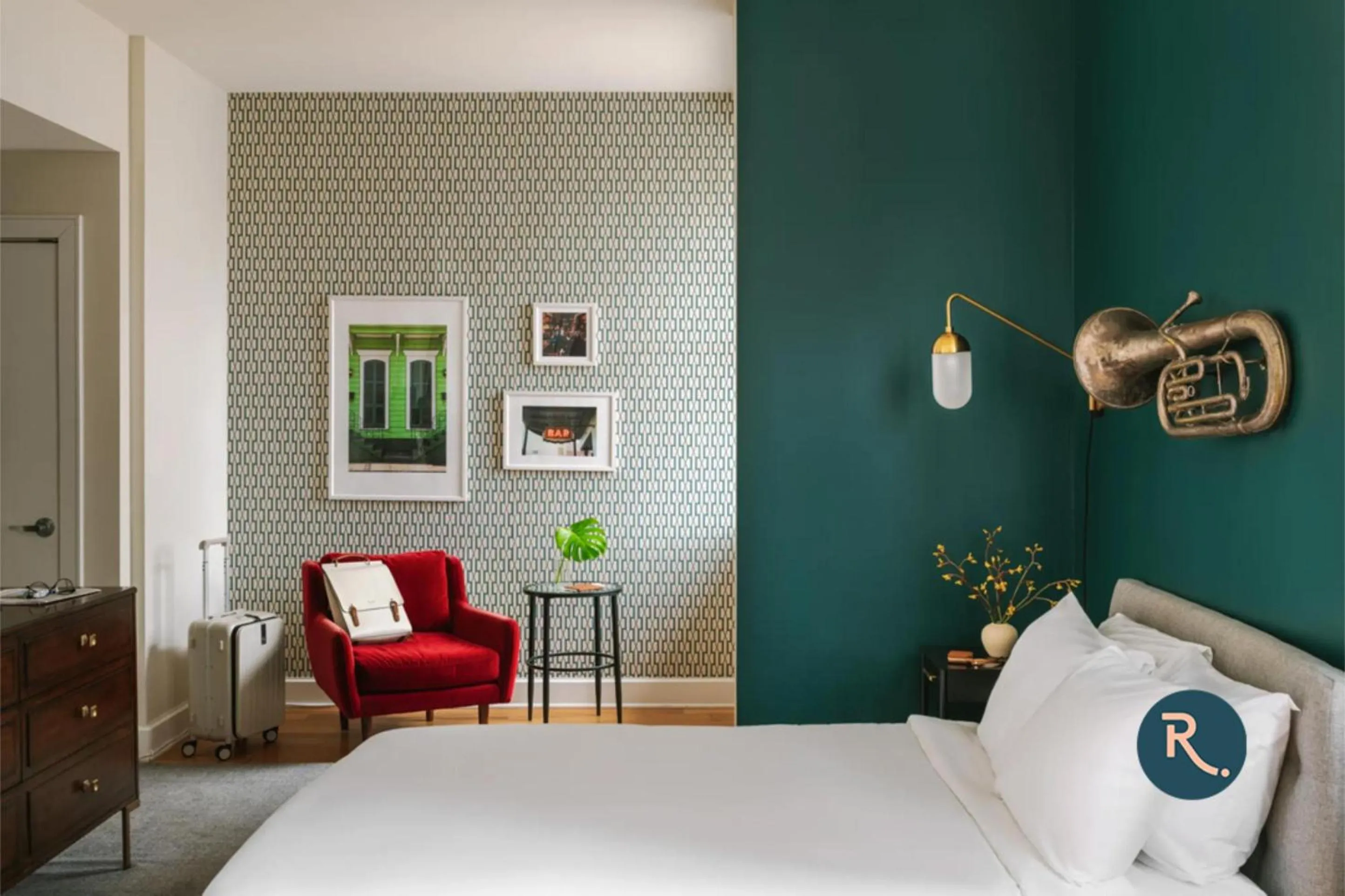 Bed in Roami at Duncan Plaza