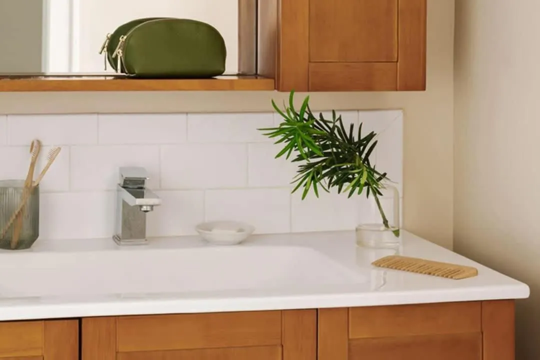 Roami at Duncan Plaza