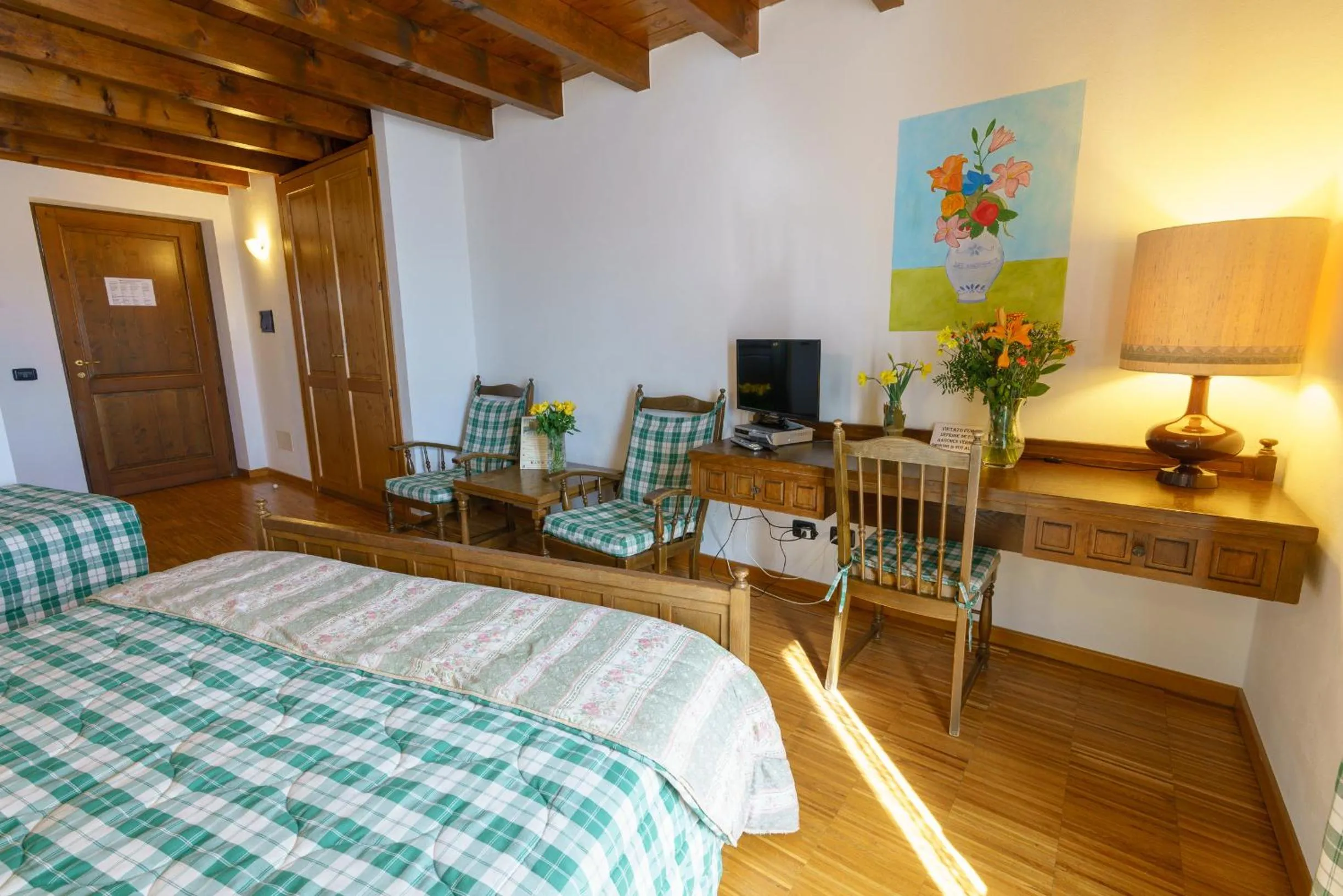 Photo of the whole room, Bed in Agriturismo Giacomino