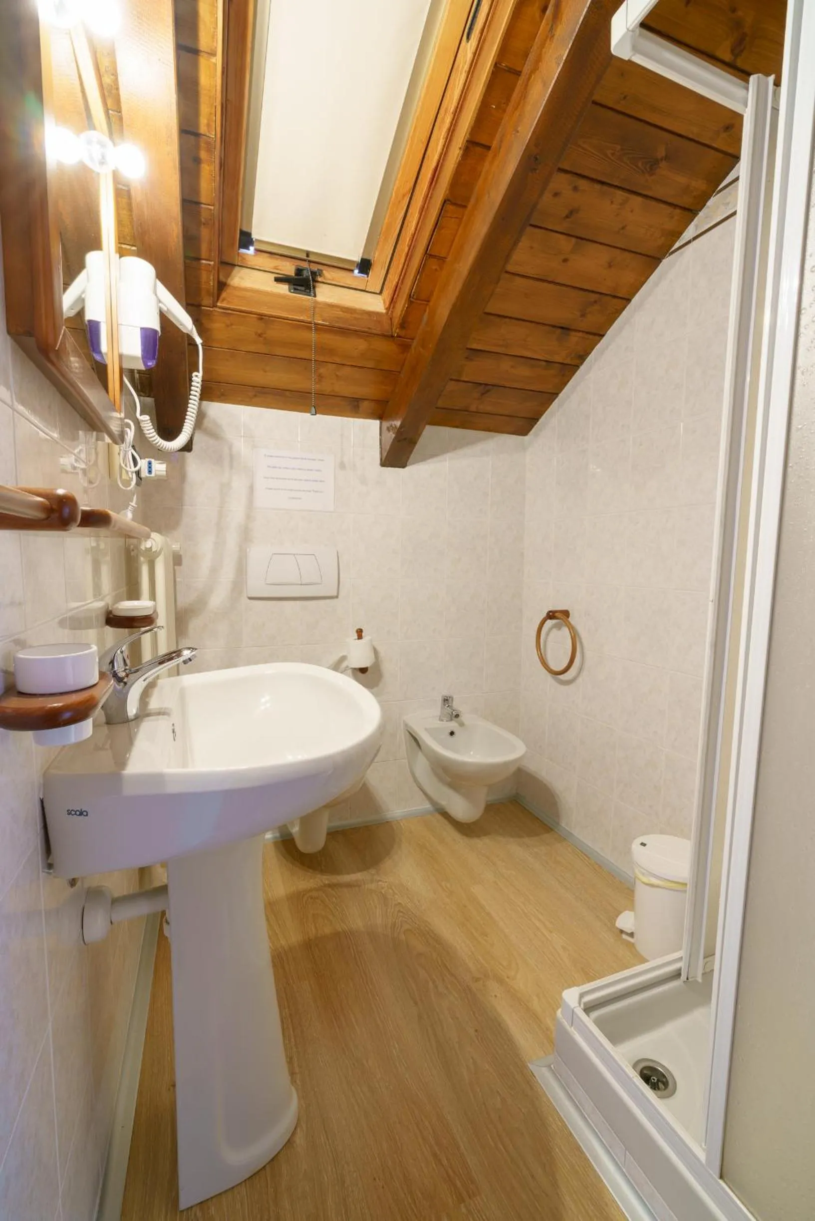 Bathroom in Agriturismo Giacomino