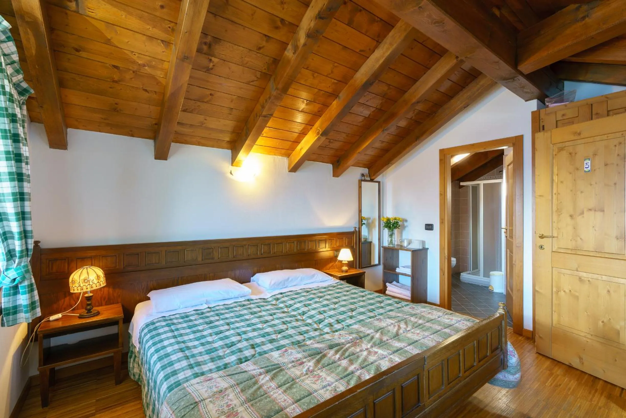 Photo of the whole room, Bed in Agriturismo Giacomino