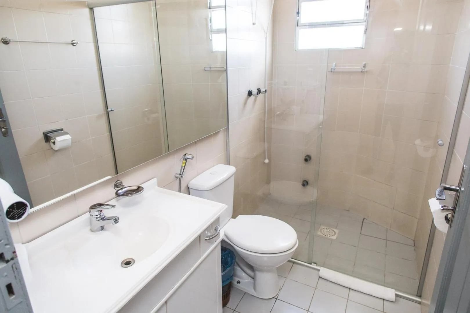 Shower in Hotel Pousada São Lourenço