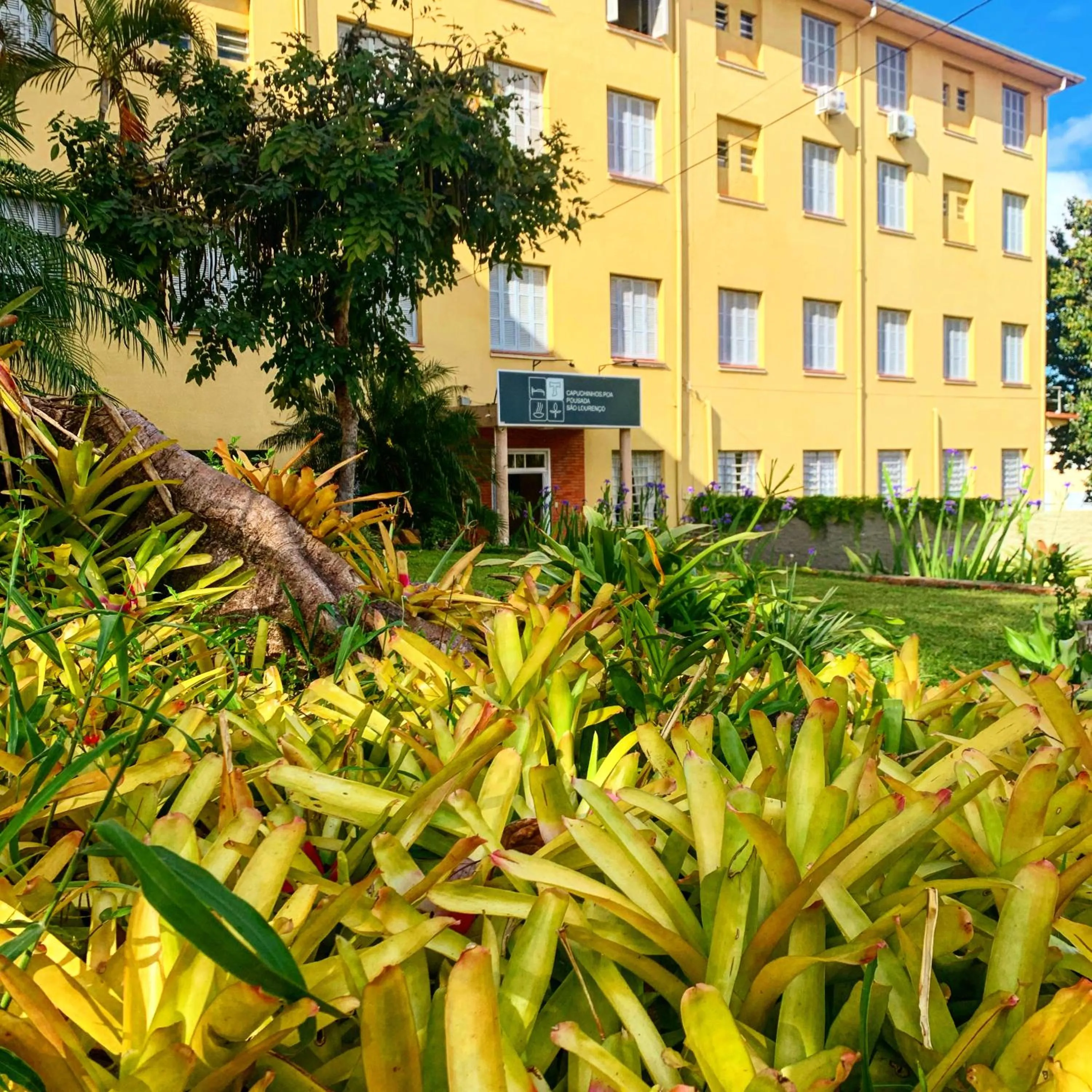Property building in Hotel Pousada São Lourenço