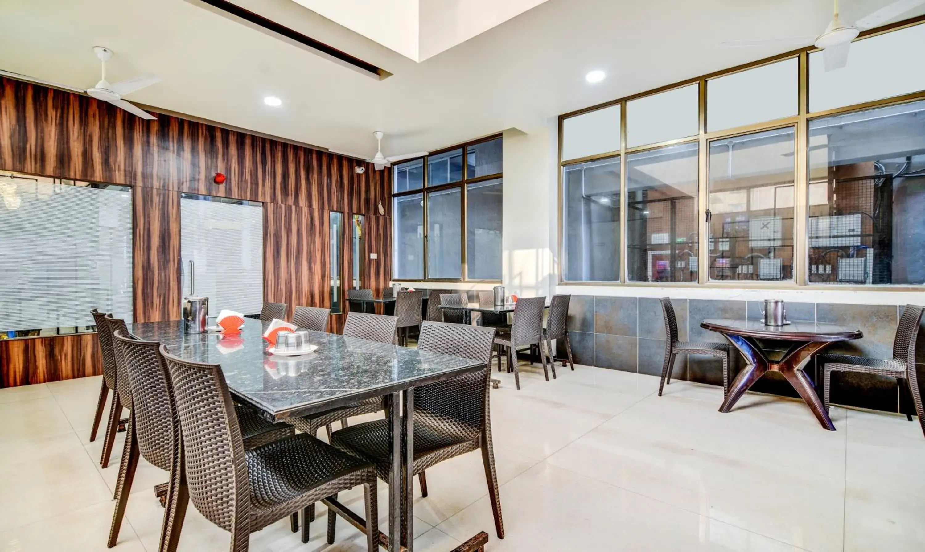 Restaurant/places to eat in Treebo Shree Sai Suites - 2km from Mahalaxmi Temple Restaurant/places to eat in Treebo Shree Sai Suites - 2km from Mahalaxmi Temple