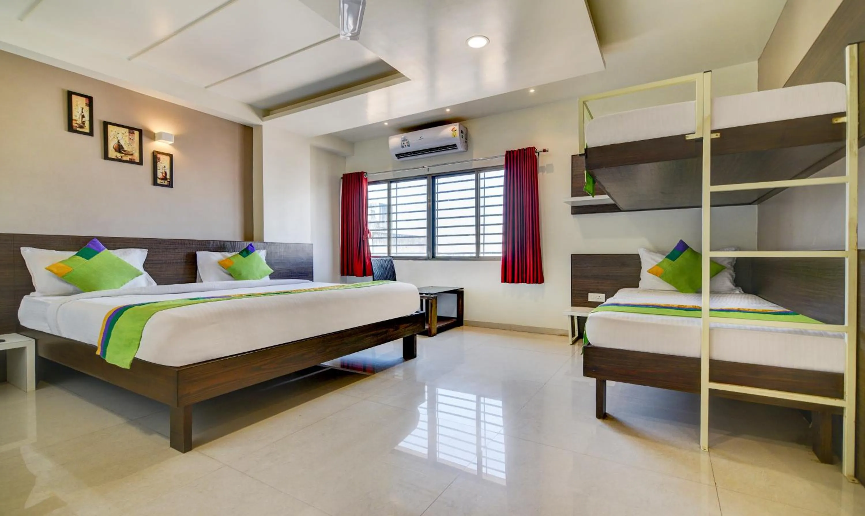 Bedroom, Bed in Treebo Shree Sai Suites