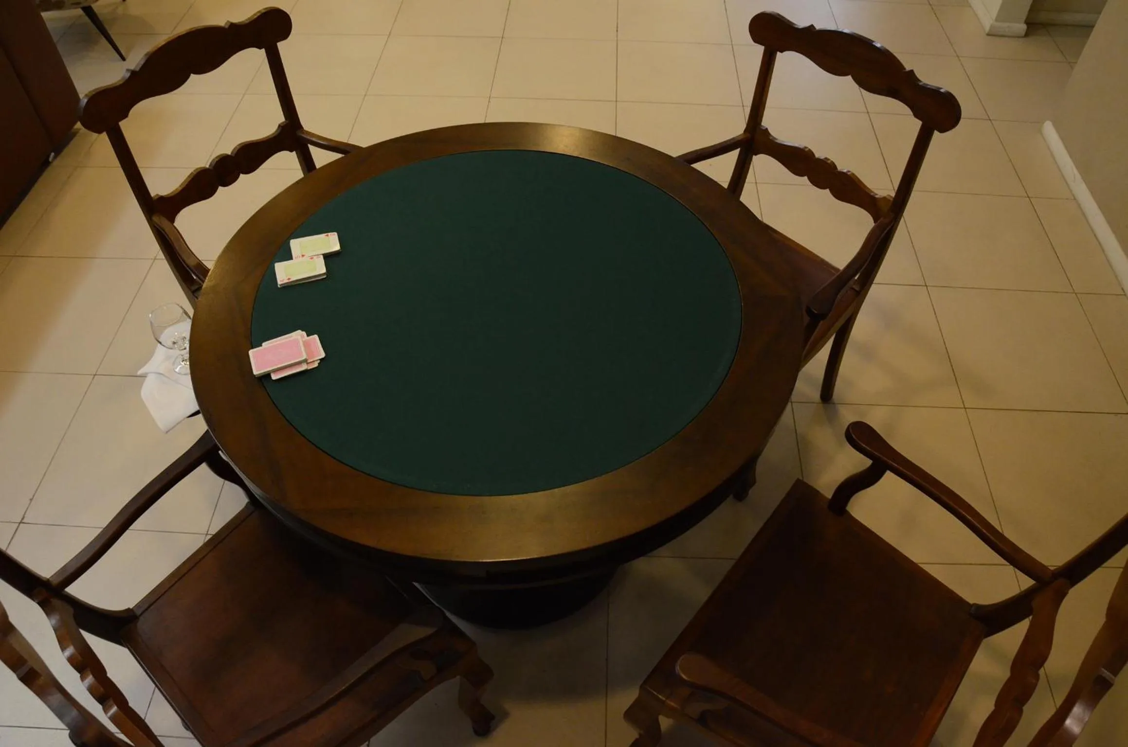 Communal lounge/ TV room in Hotel Lenheiros