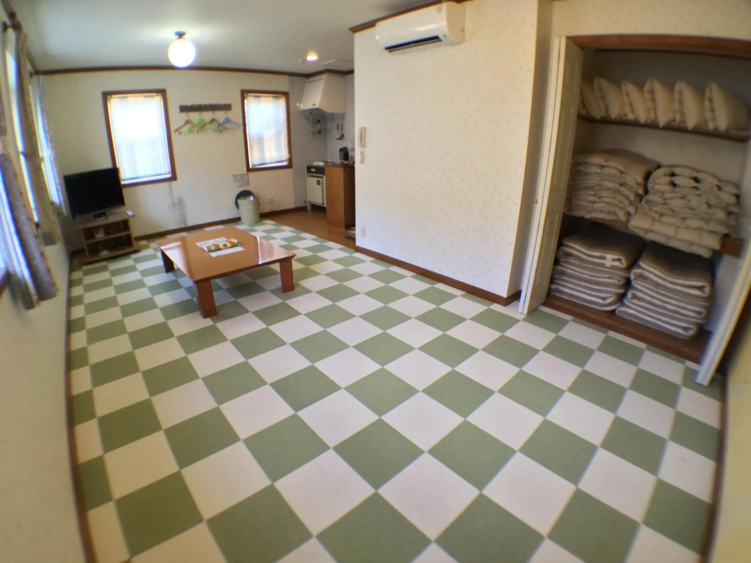 Photo of the whole room, Bed in Oli Oli Guesthouse