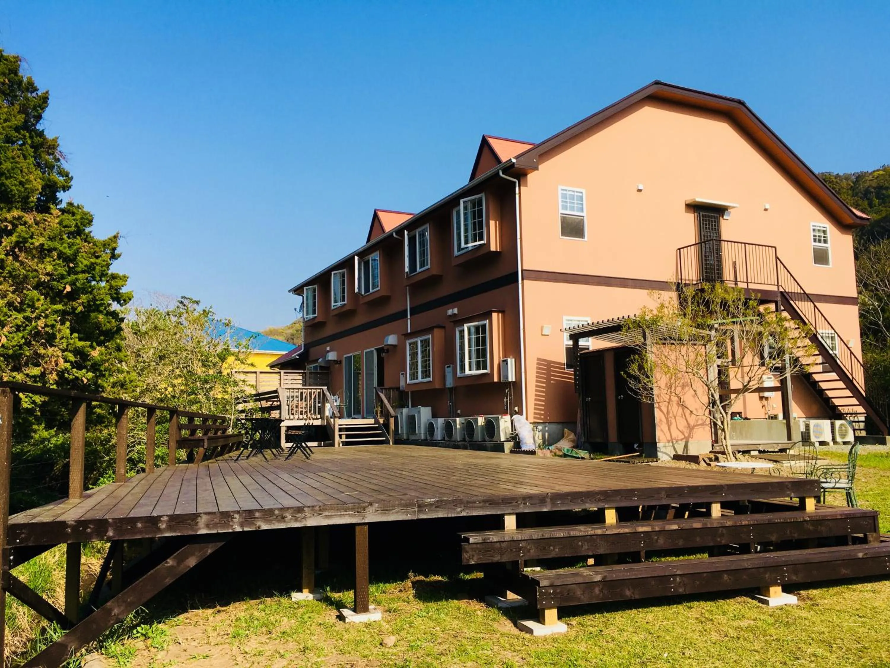 Property building in Oli Oli Guesthouse