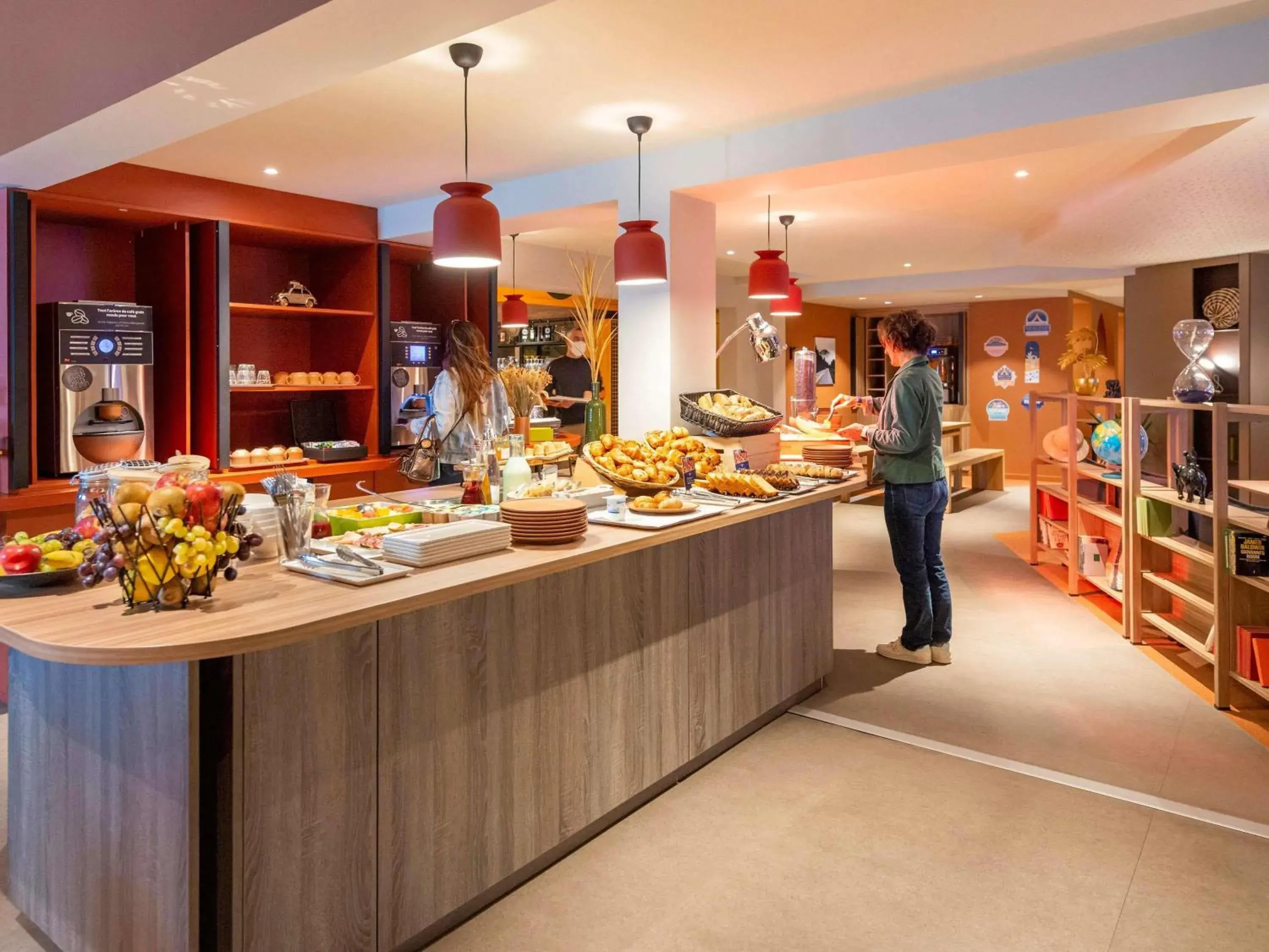 Property building in IBIS STYLES Rouen Parc Expos Zenith Property building in IBIS STYLES Rouen Parc Expos Zenith