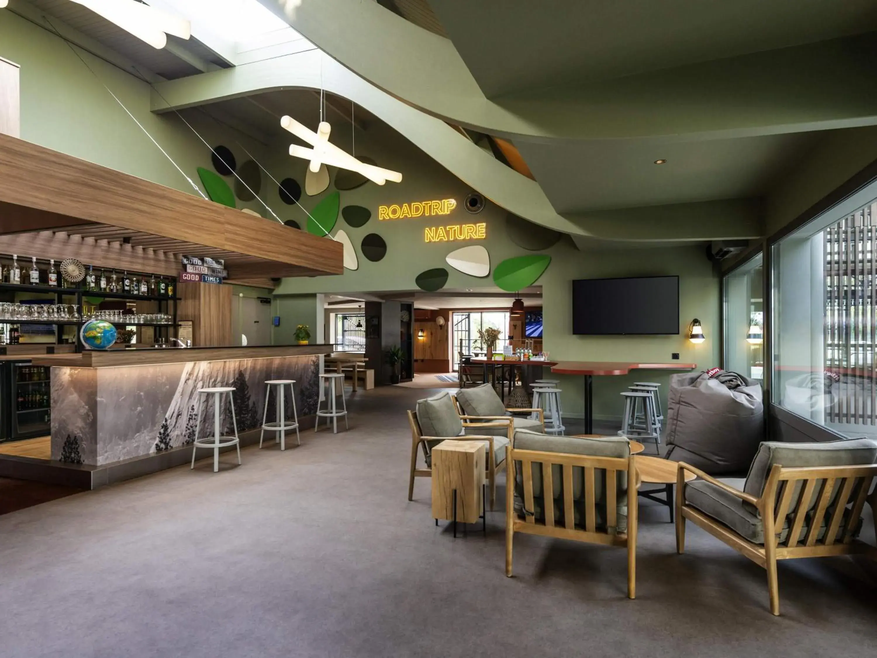 Lounge or bar in IBIS STYLES Rouen Parc Expos Zenith Lounge or bar in IBIS STYLES Rouen Parc Expos Zenith