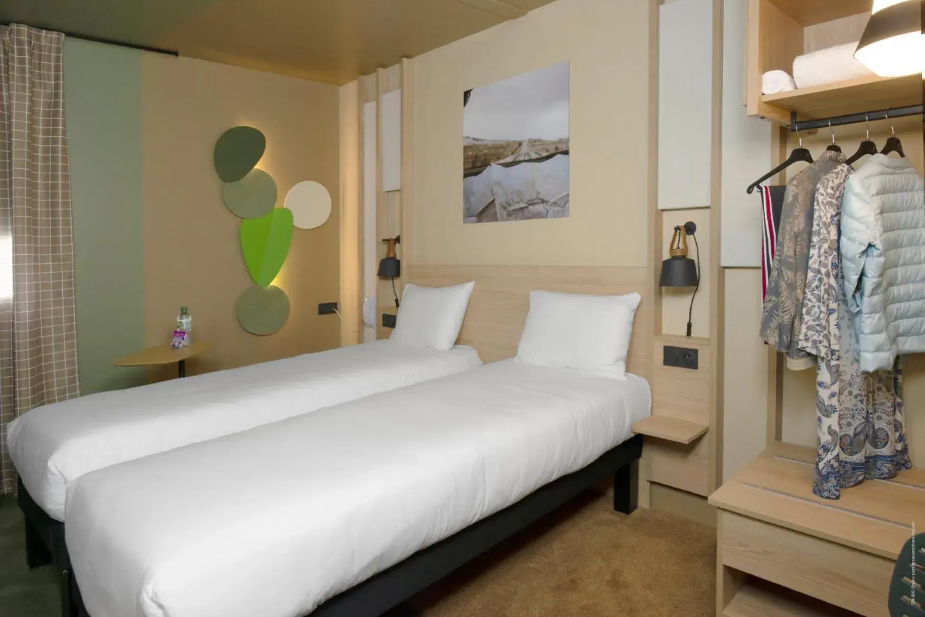 Bed in IBIS STYLES Rouen Parc Expos Zenith Bed in IBIS STYLES Rouen Parc Expos Zenith