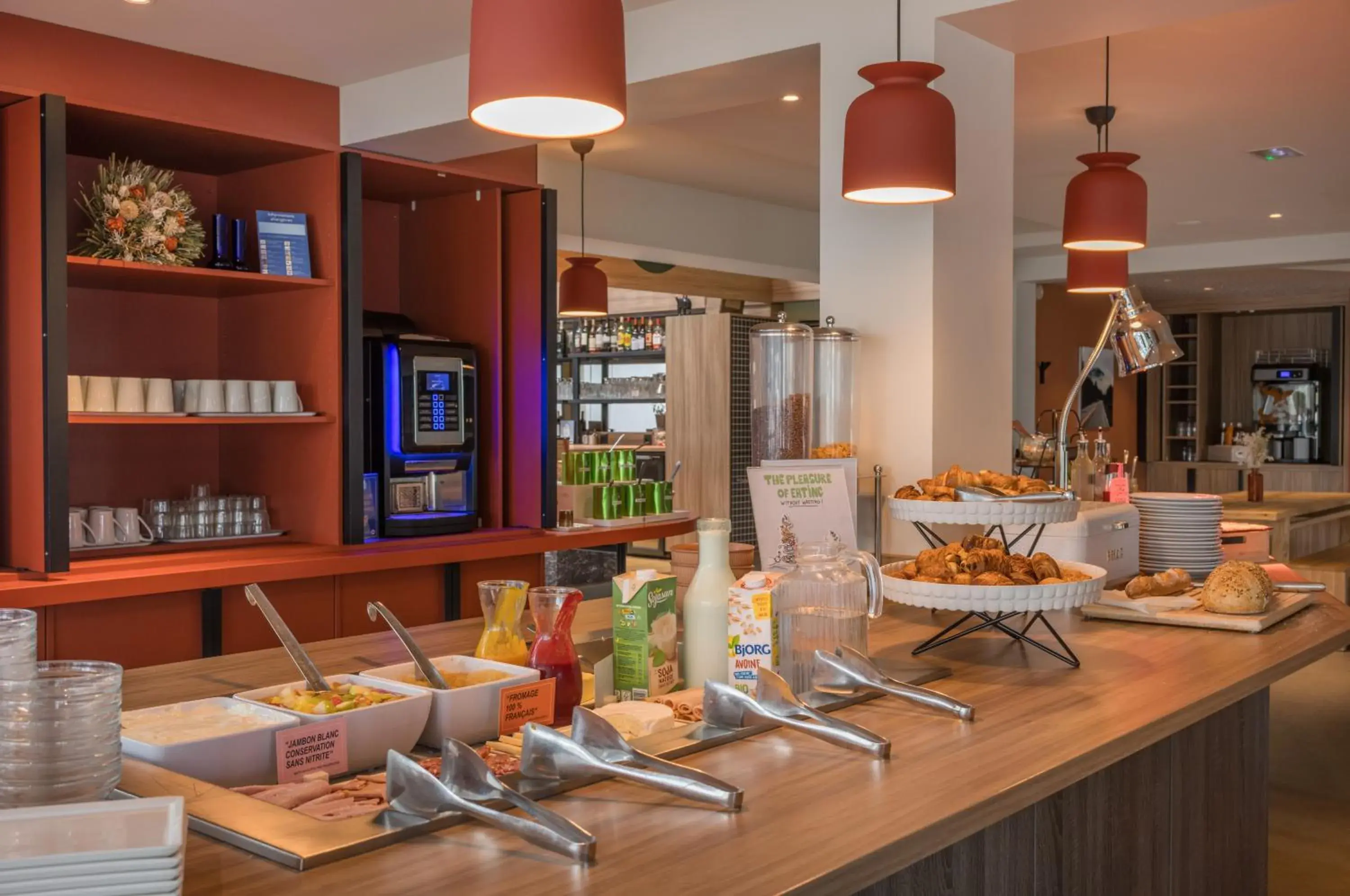 Breakfast in IBIS STYLES Rouen Parc Expos Zenith Breakfast in IBIS STYLES Rouen Parc Expos Zenith