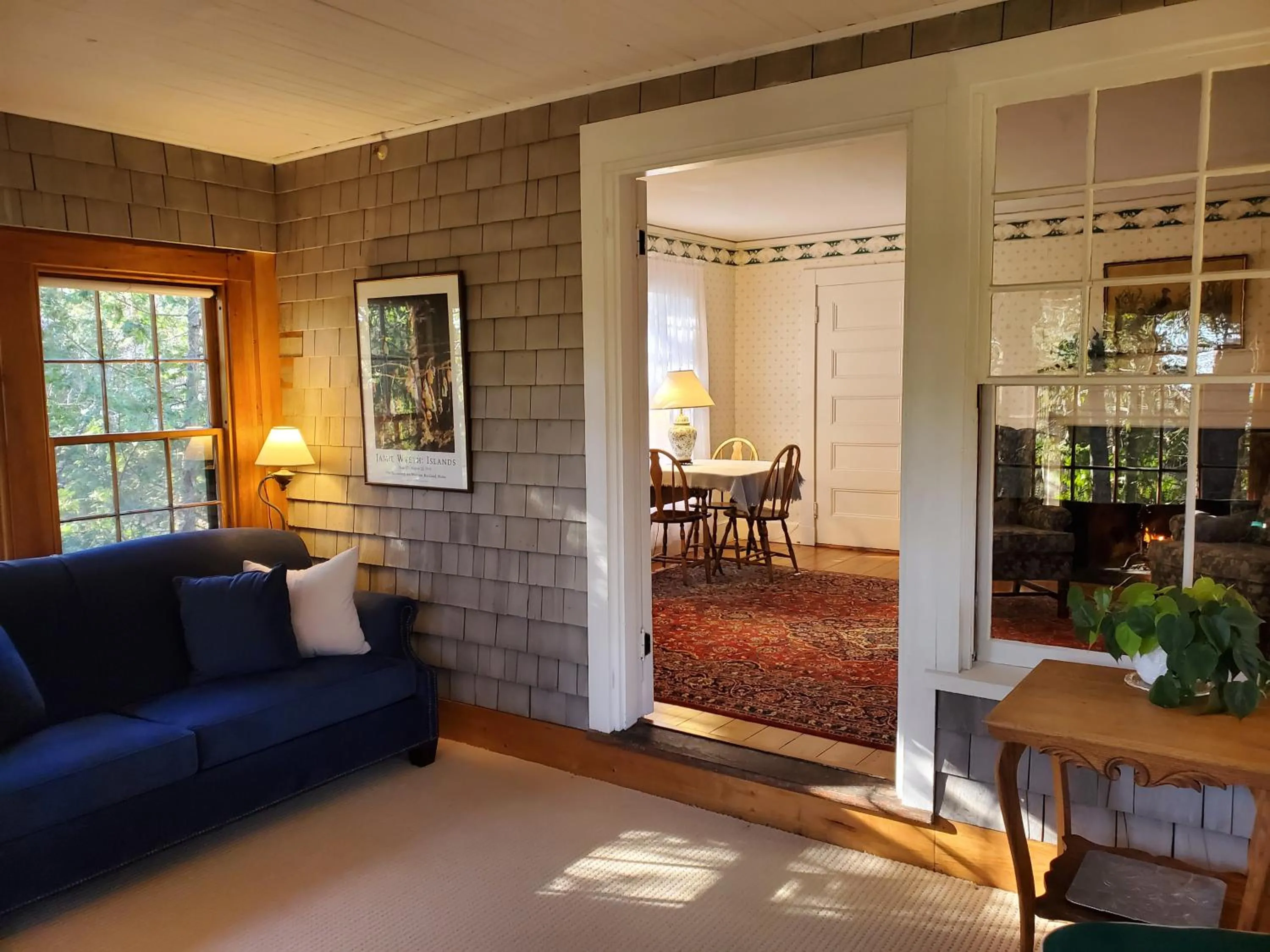 Living room in Harbourside Inn