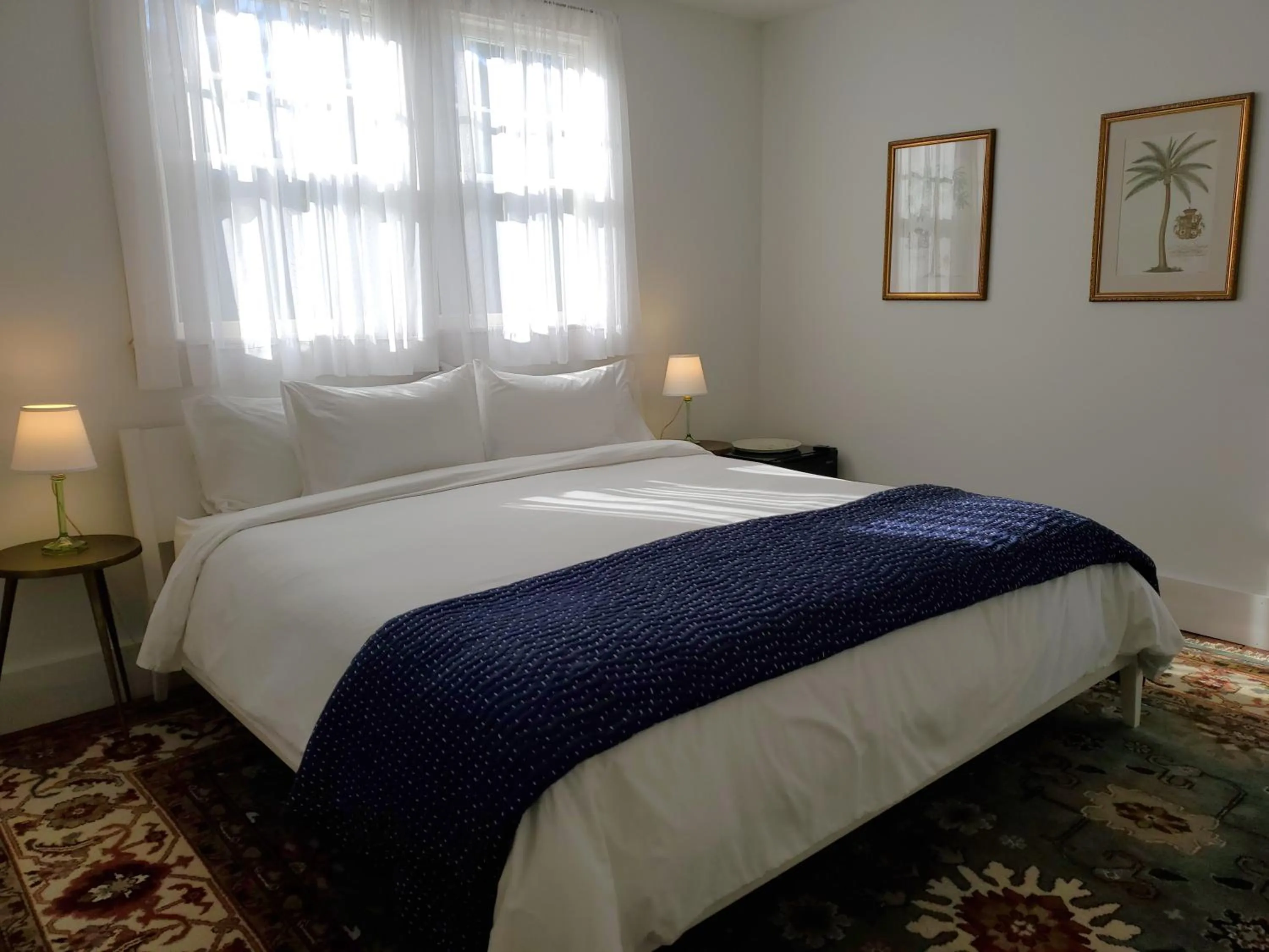 Bed in Harbourside Inn