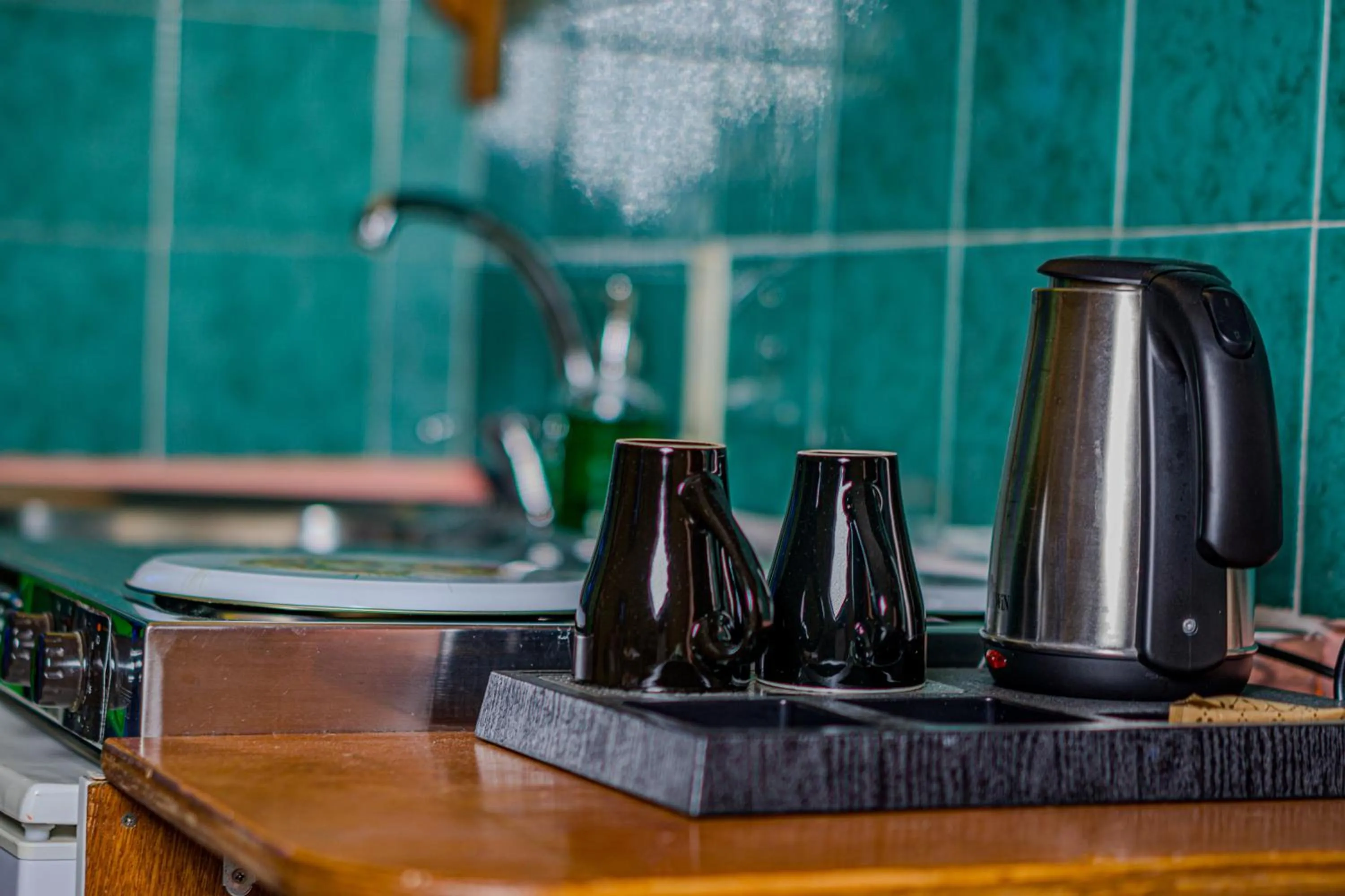 Coffee/tea facilities in Symi Garden Studios