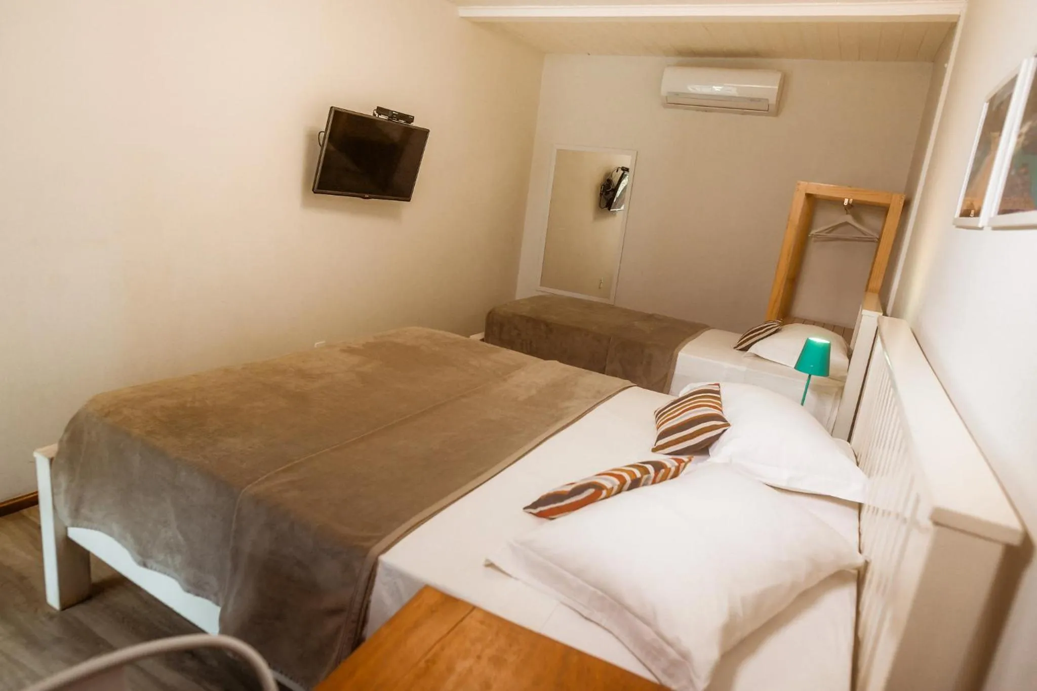 Photo of the whole room, Bed in Pousada Seu Dodó