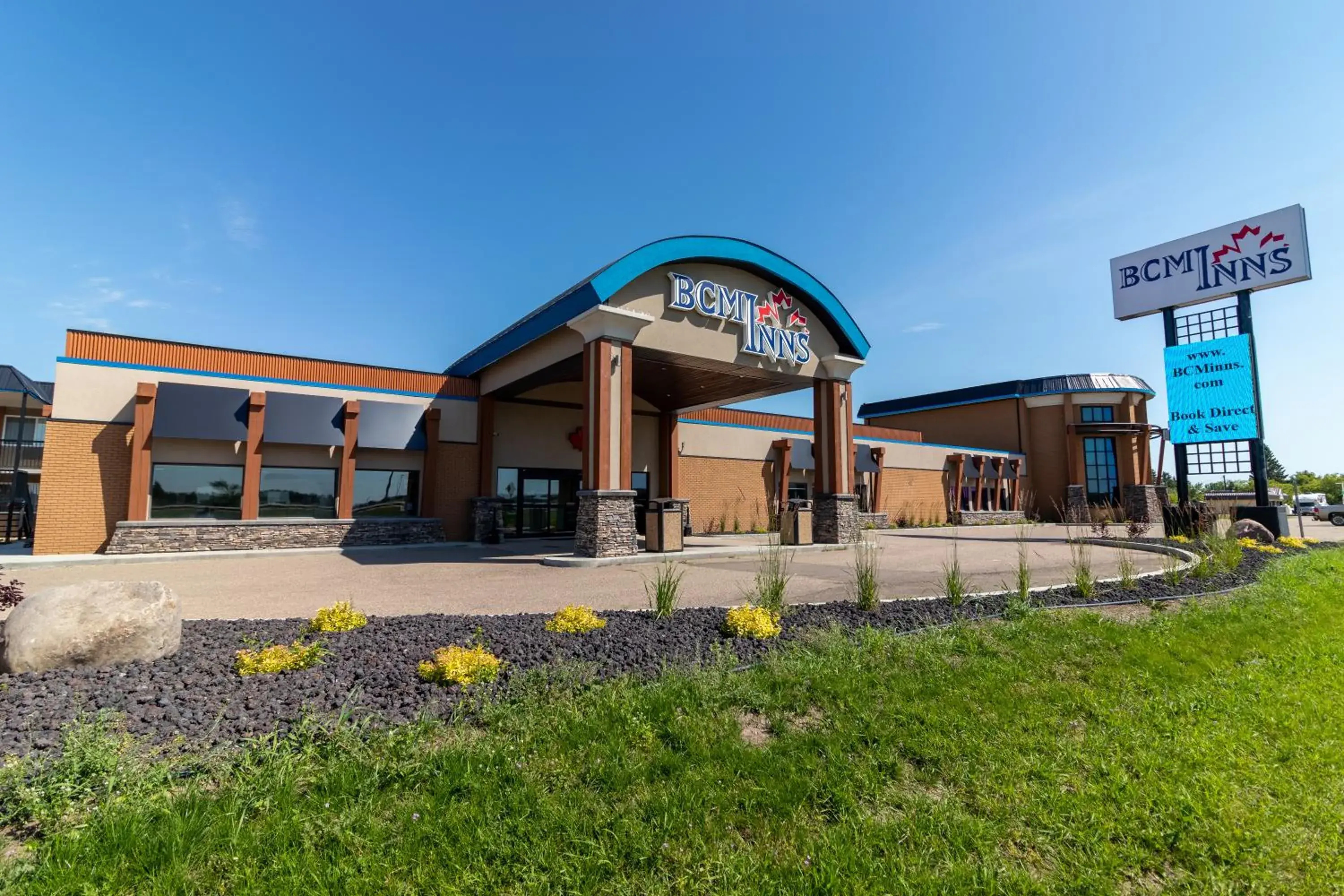 Property building in BCMInns - Lloydminster Property building in BCMInns - Lloydminster